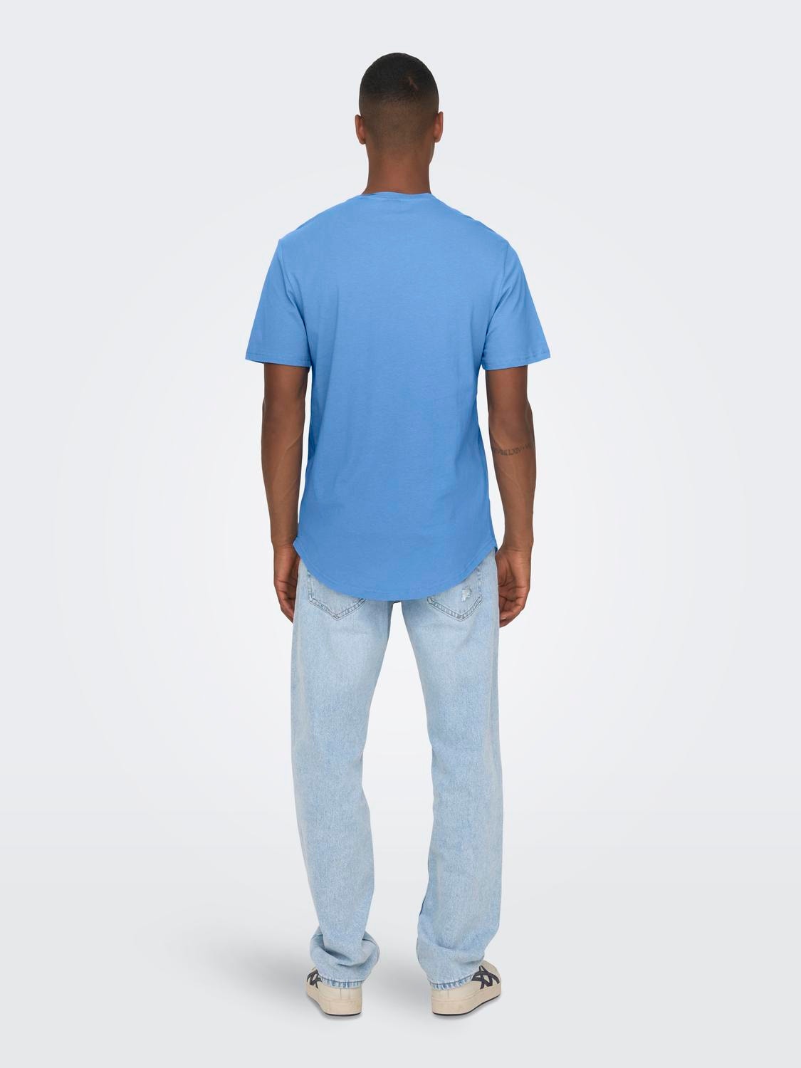 ONLY & SONS Long line fit O-hals T-shirts -Marina - 22002973