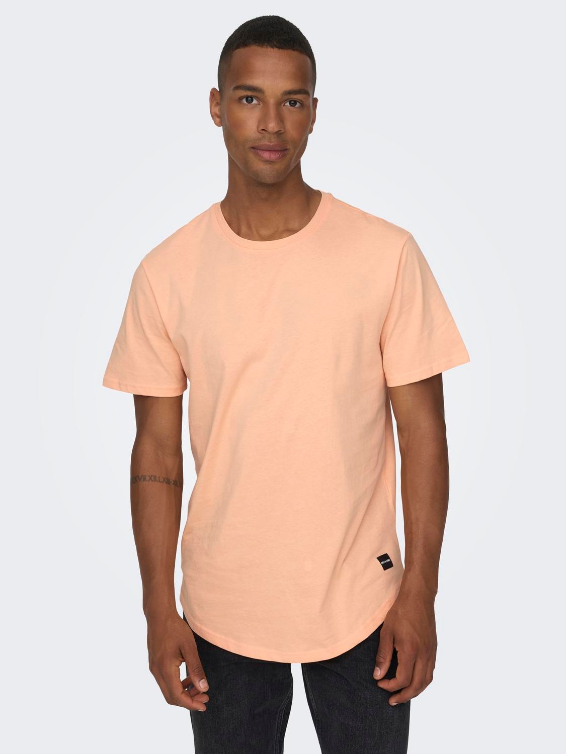 ONLY & SONS Camisetas Corte long line Cuello redondo -Peach Nectar - 22002973