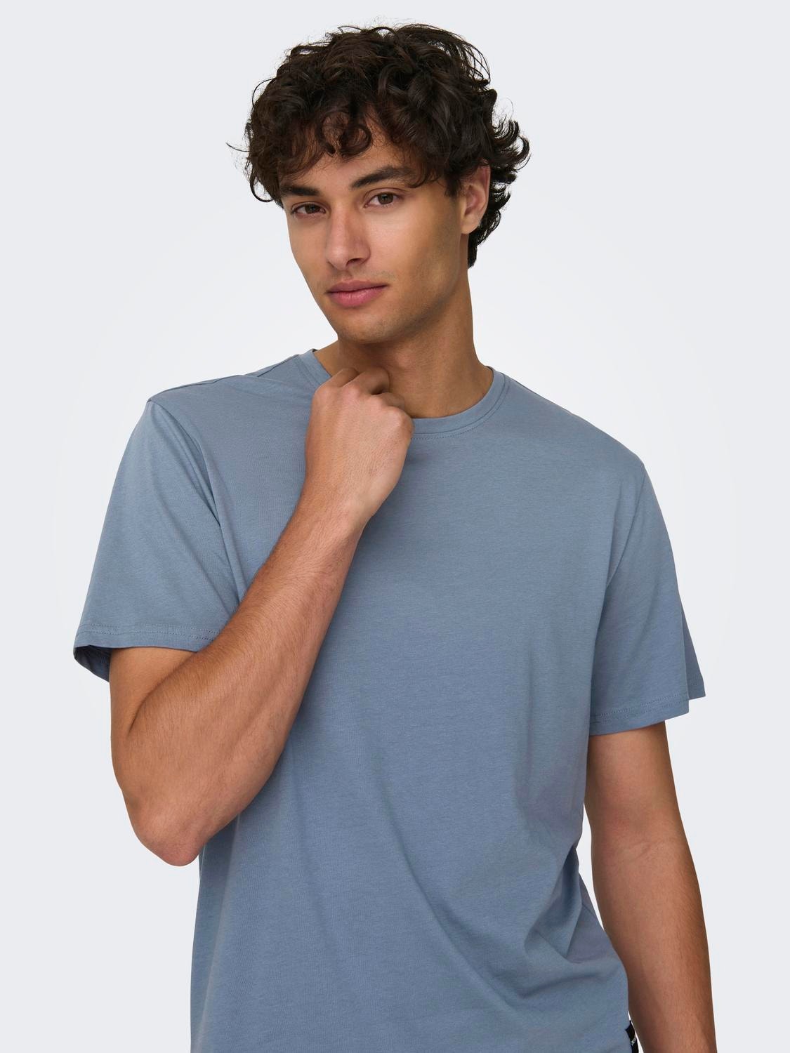 ONLY & SONS Long o-neck t-shirt -Flint Stone - 22002973