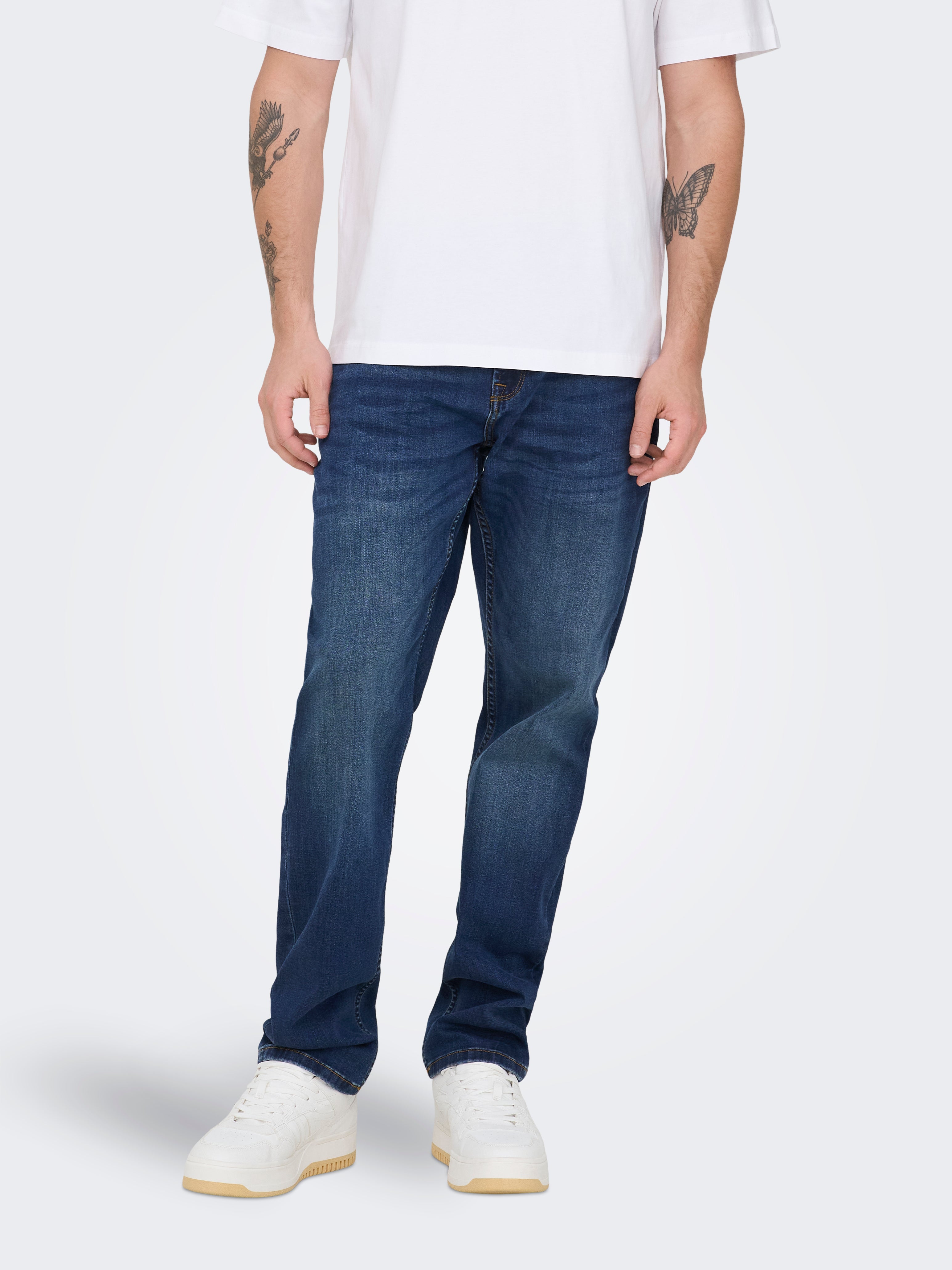 ONSWEFT Mittlere Taille Normal geschnitten Jeans | Mittelblau 