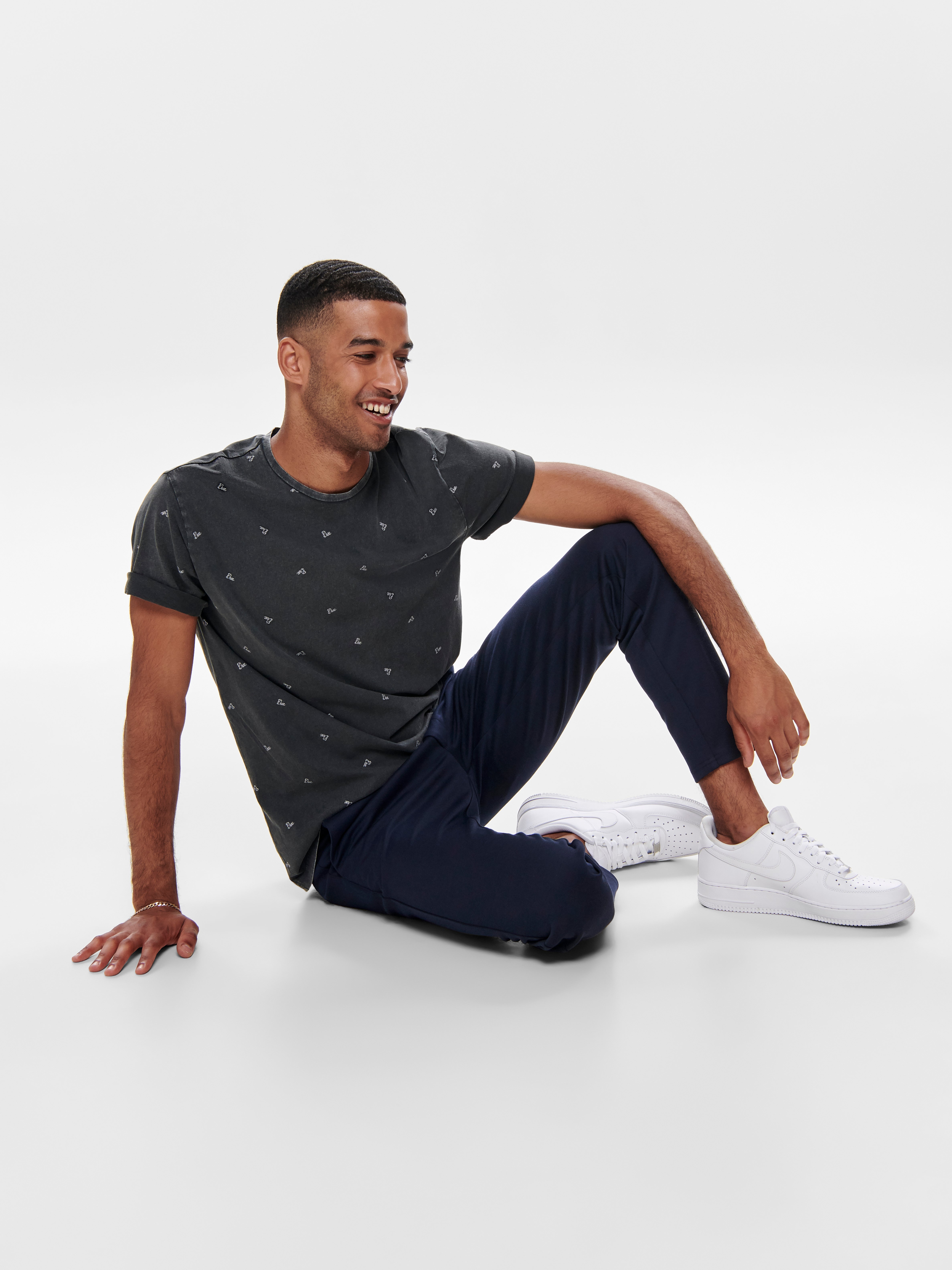 only and sons mark chinos