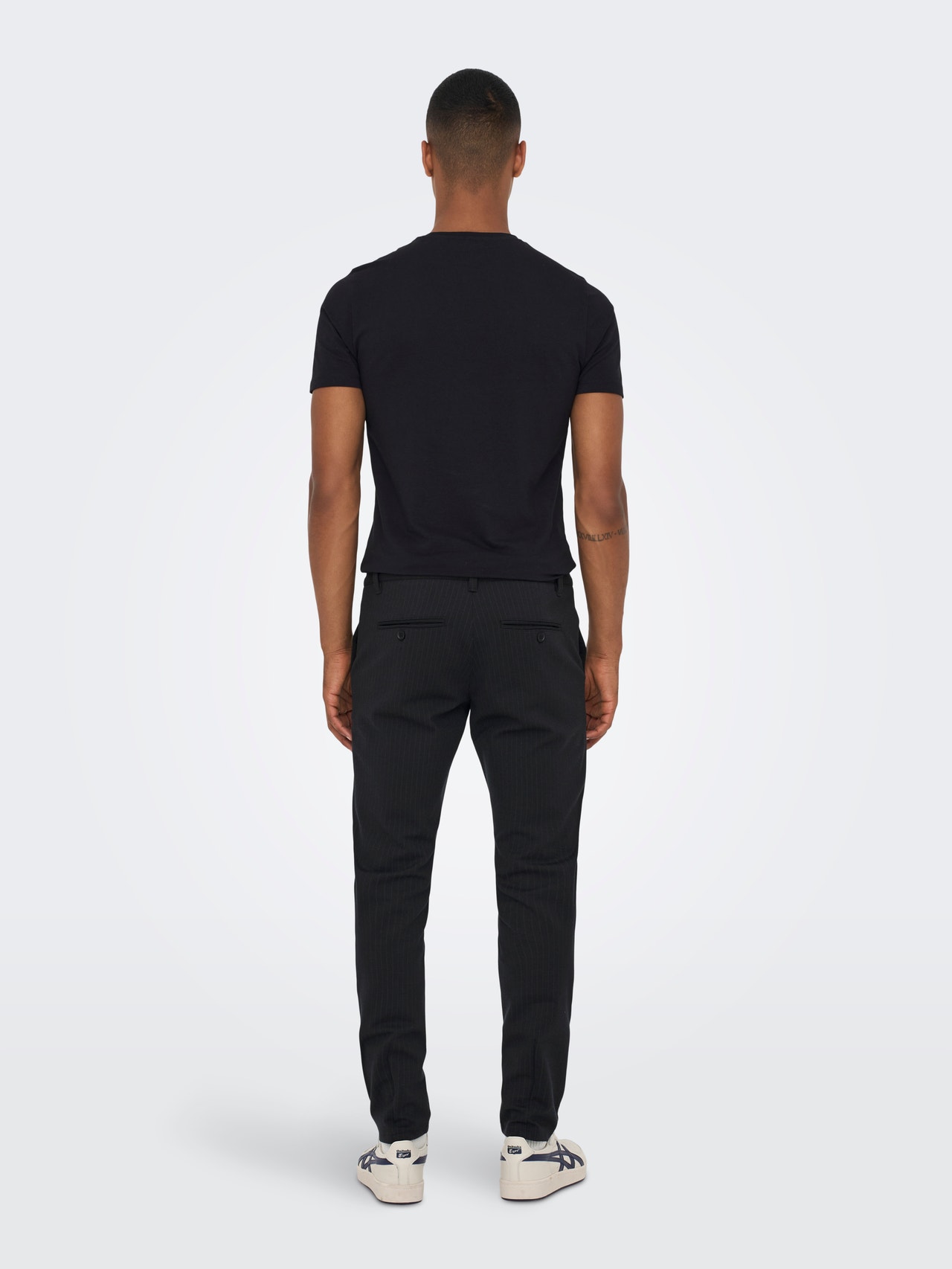 ONLY & SONS Tapered Fit Trousers -Black - 22013727