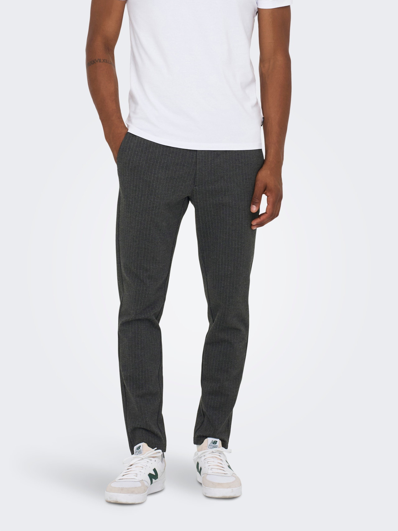 ONLY & SONS Tapered Fit Trousers -Dark Grey Melange - 22013727