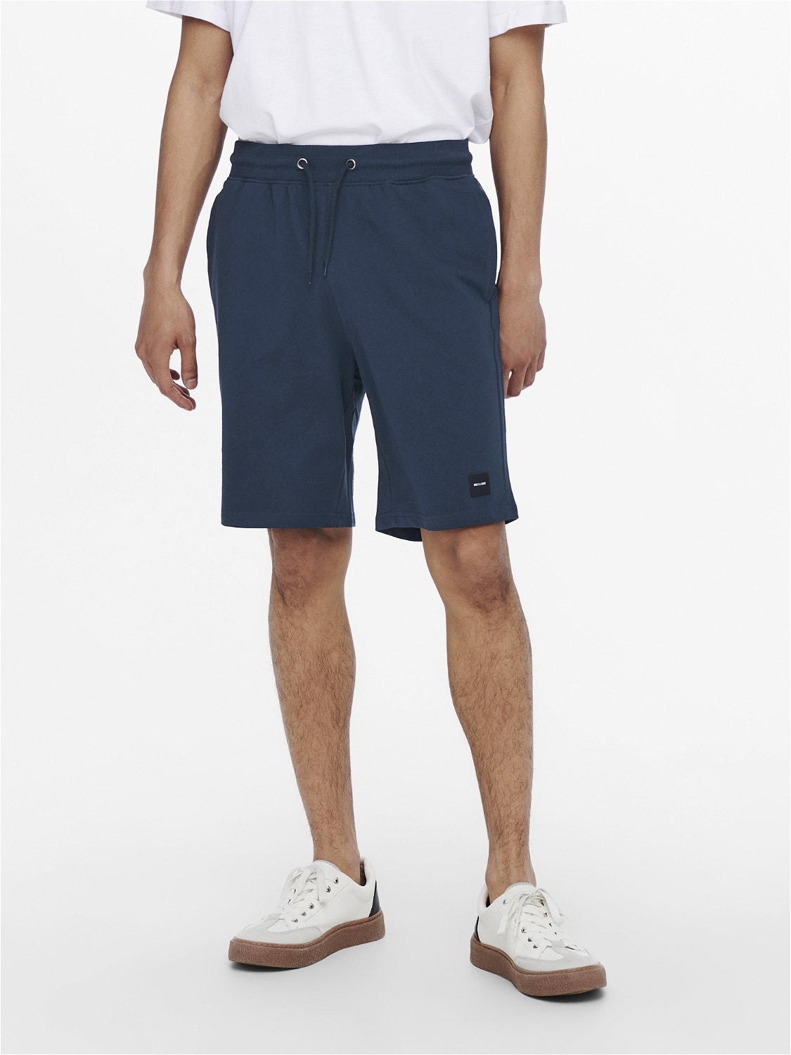 ONLY & SONS Regular Fit Mid waist Shorts -Dress Blues - 22015623