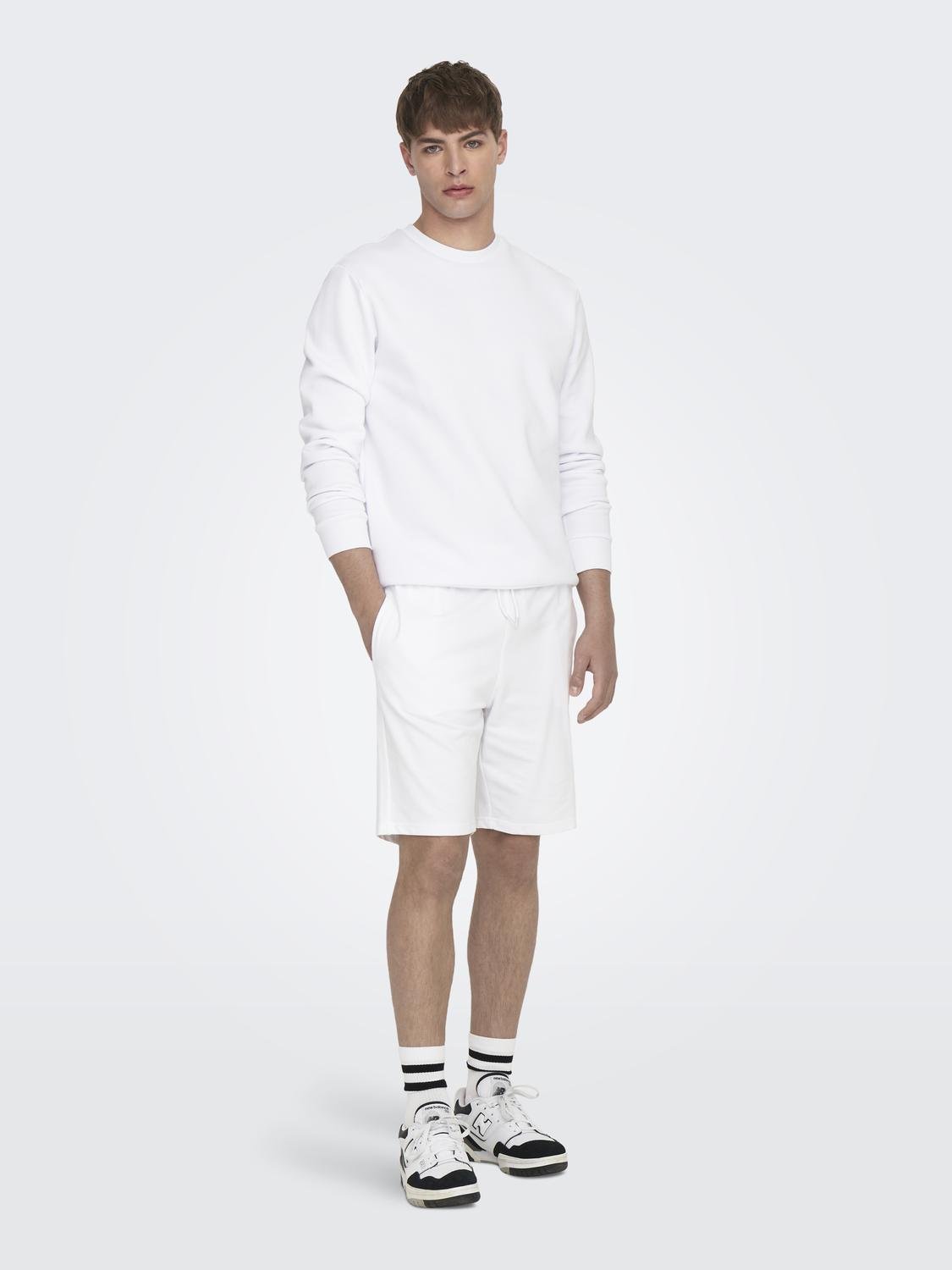ONLY & SONS Regular Fit Middels høy midje Shorts -Bright White - 22015623
