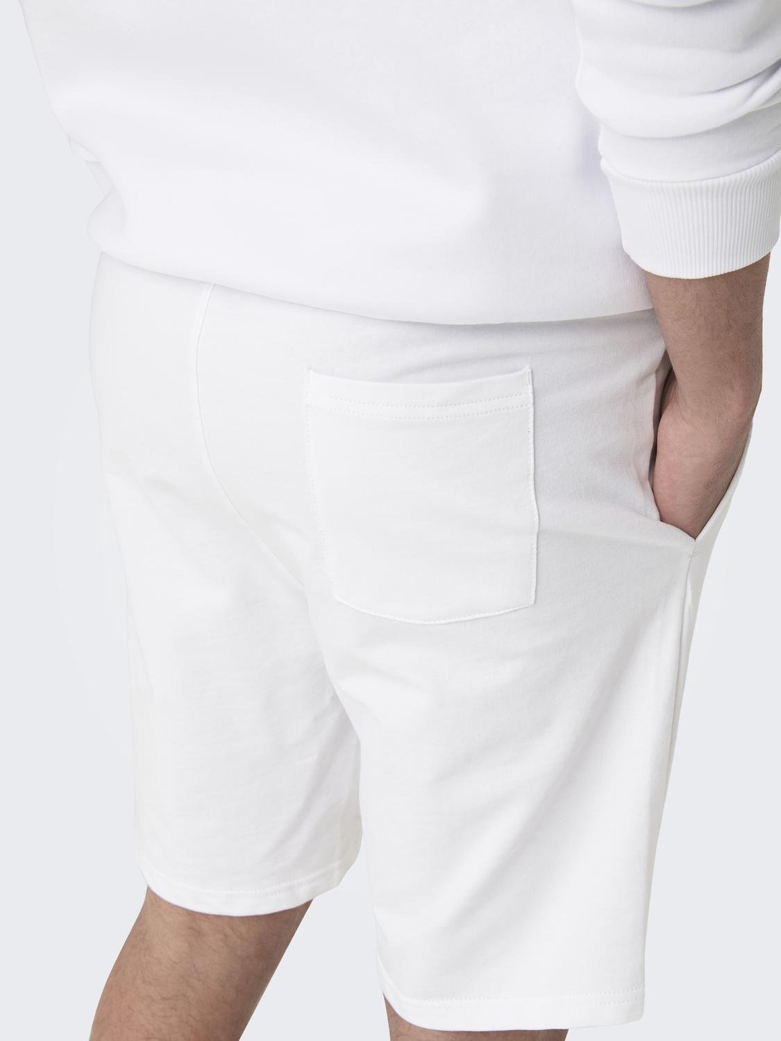ONLY & SONS Normal geschnitten Mittlere Taille Shorts -Bright White - 22015623
