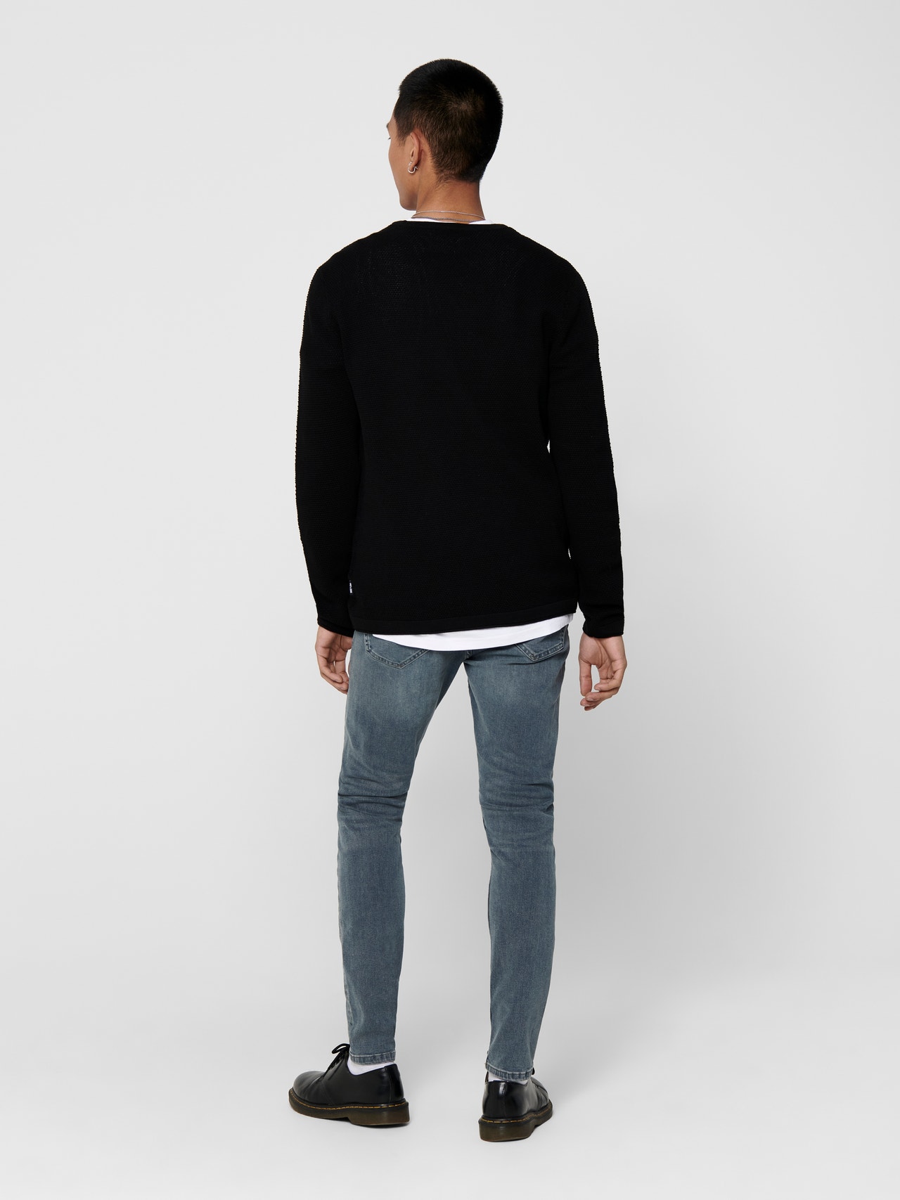 ONLY & SONS Regular Fit Crew neck Pullover -Black - 22016980