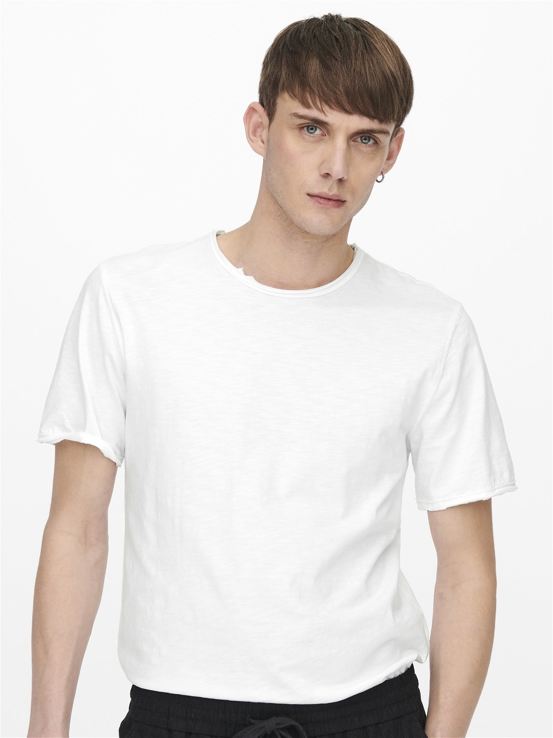 ONLY & SONS Long Line Fit O-ringning T-shirt -Bright White - 22017822