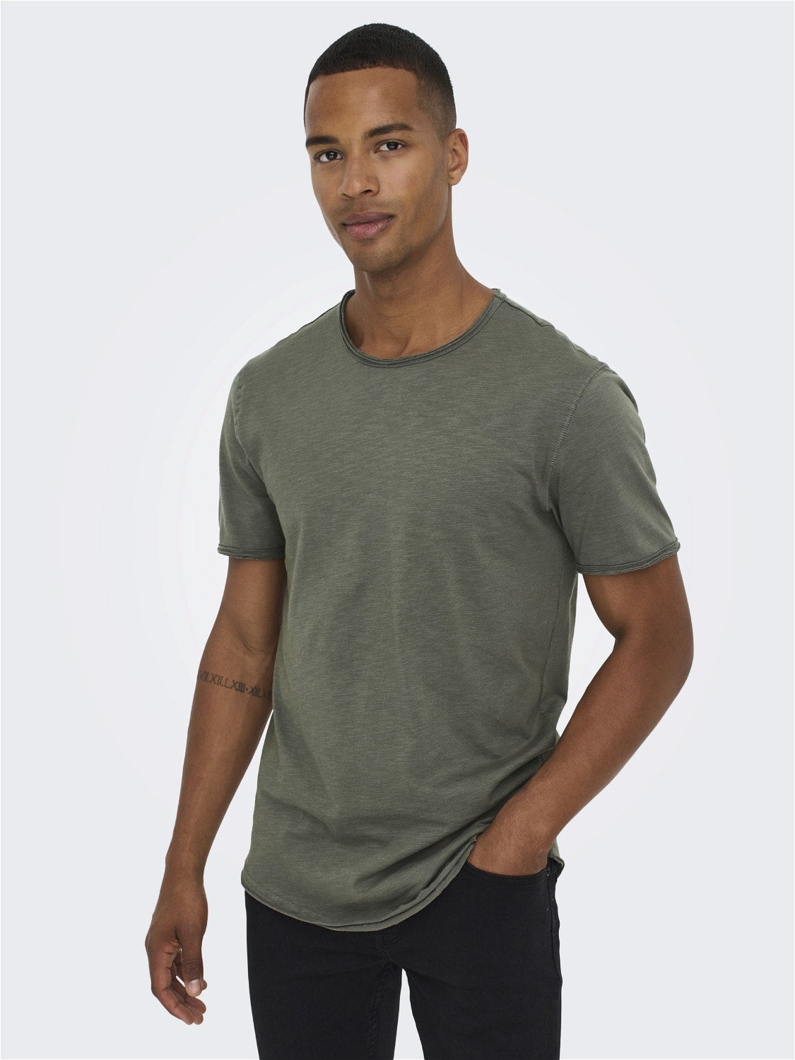 ONLY & SONS Long Line Fit Round Neck T-Shirt -Castor Gray - 22017822