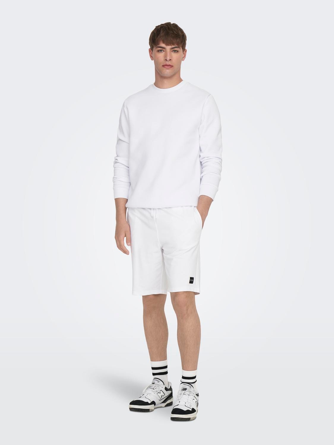 ONLY & SONS Normal geschnitten Rundhals Sweatshirt -Bright White - 22018683