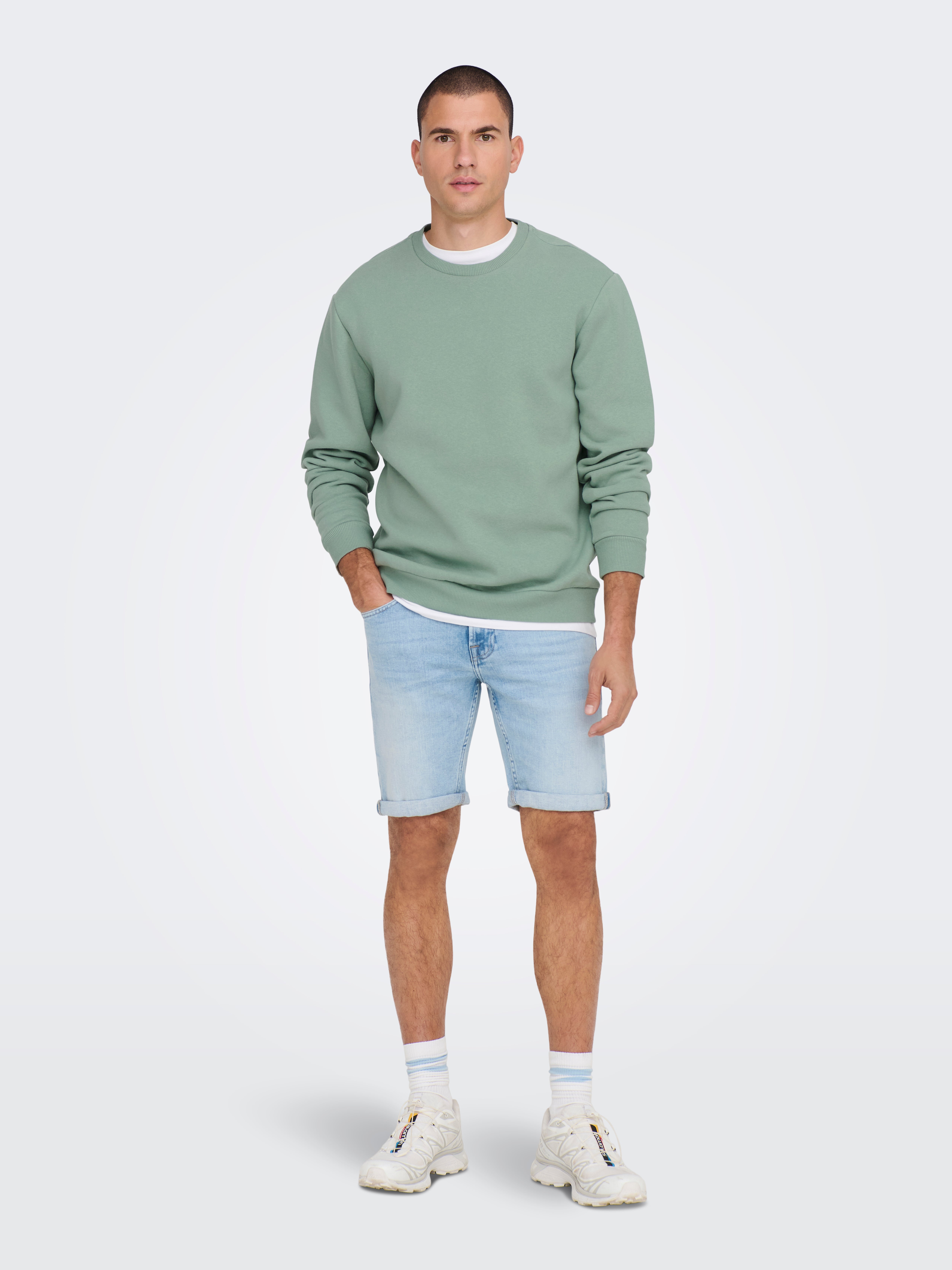 Regular Fit Round Neck Sweatshirts | Medium Grey | ONLY & SONS®