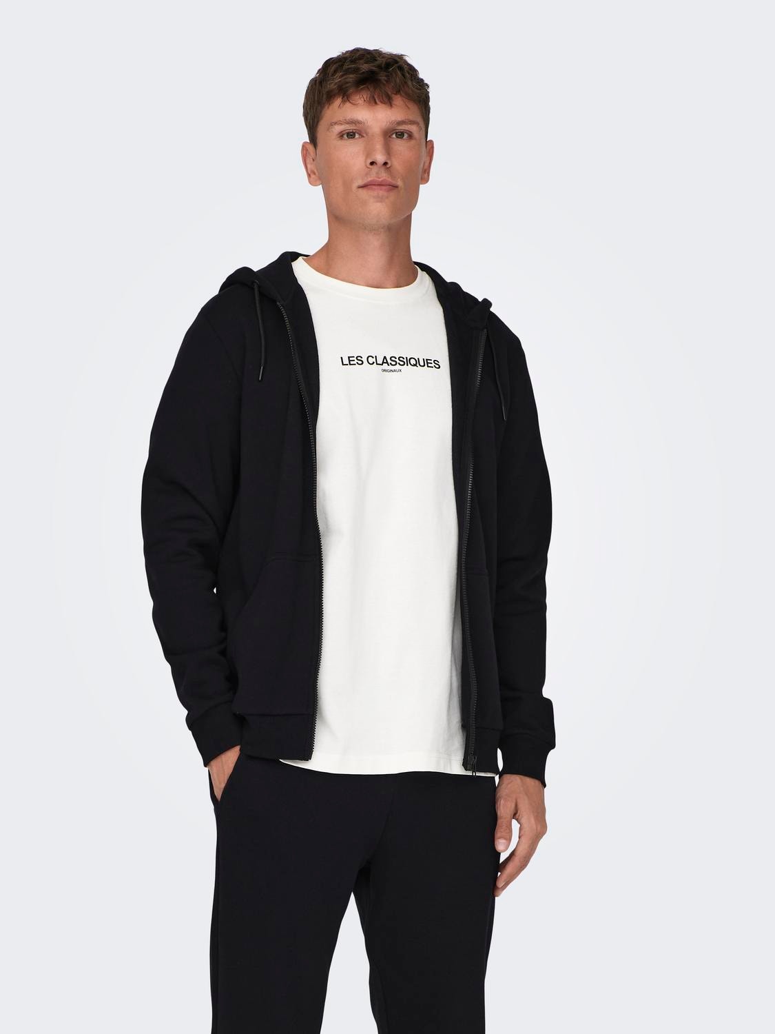 ONLY & SONS Regular Fit Hoodie Sweatshirt -Black - 22018684
