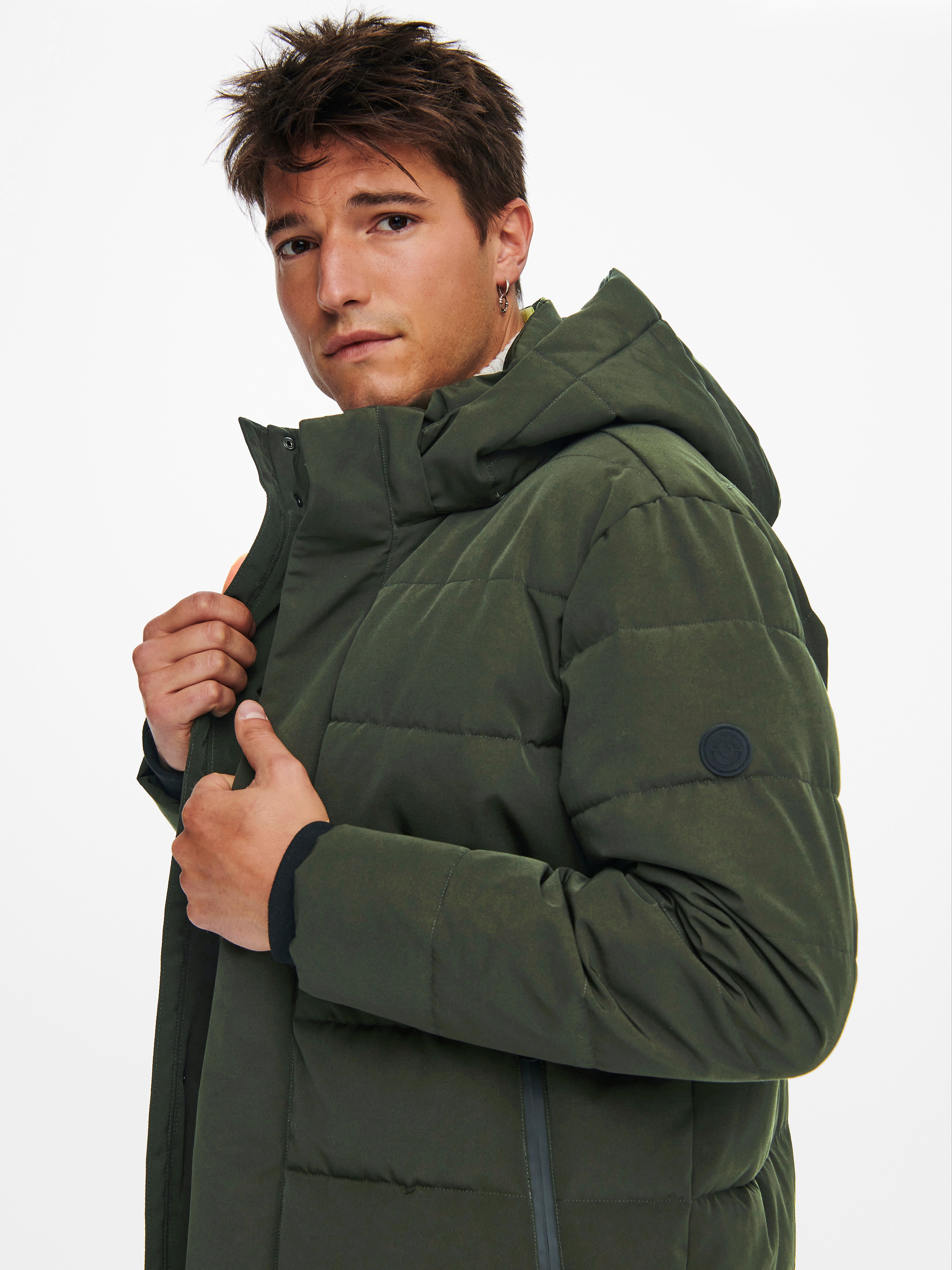 ジャケット・アウター &her Padded Coat Mugwort enof urbanbobby COLLUSION Studios /Short Puffer Jacket BLACK |