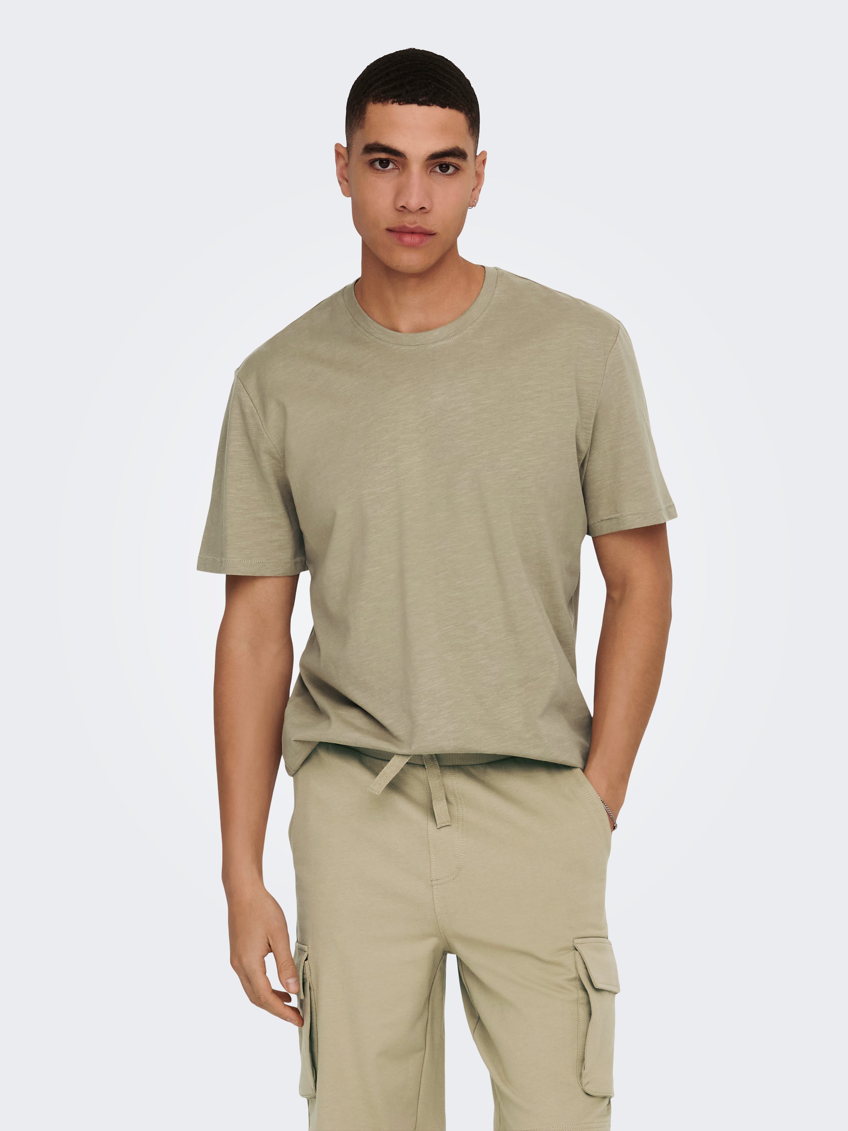 【Only & Sons】半袖 リラックス Tシャツ ベージュ / 送料無料 Men's Clothing on SALE | ONLY & SONS