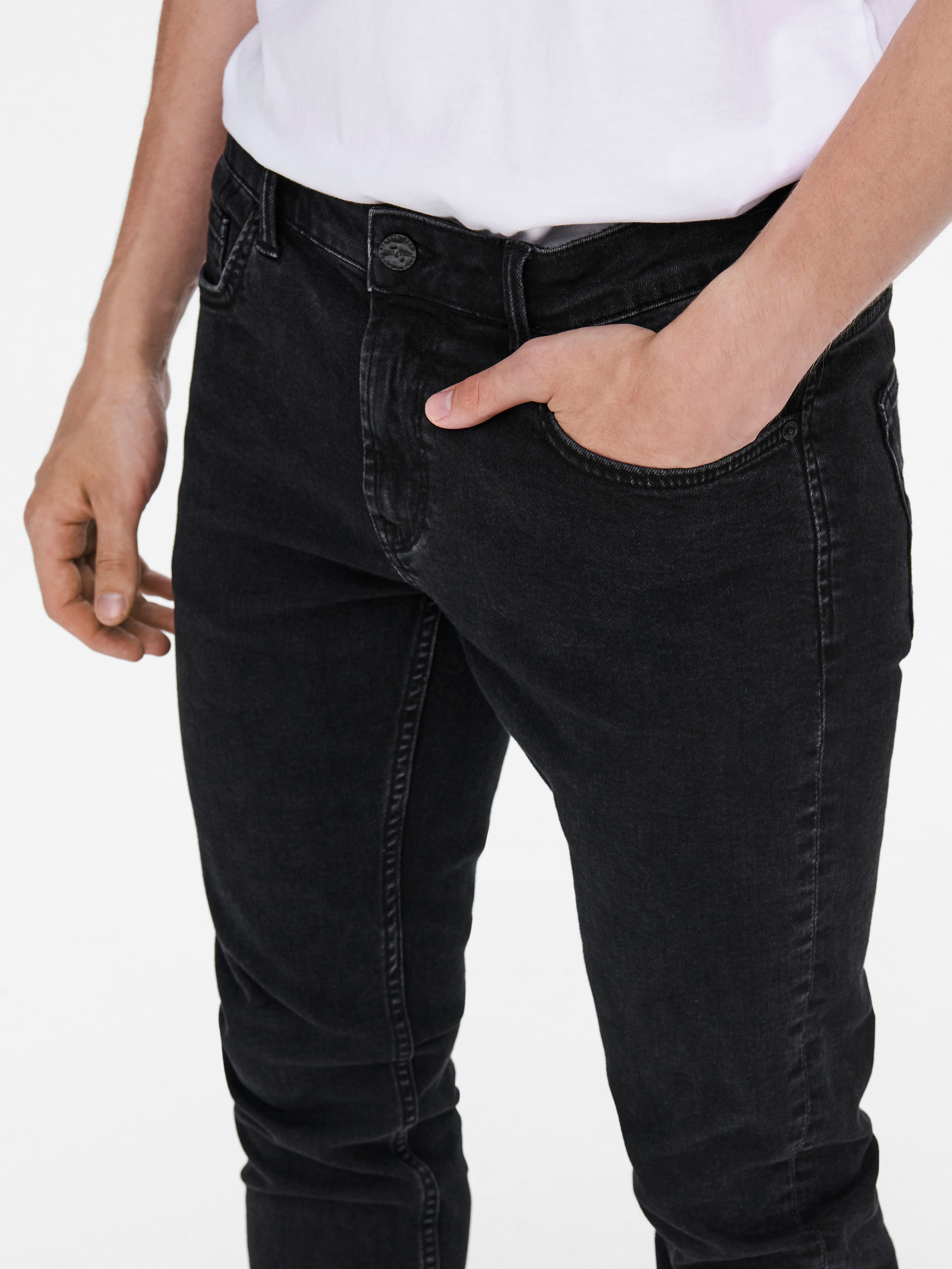 Slim Fit Jeans with 40% discount! | ONLY \u0026 SONS®