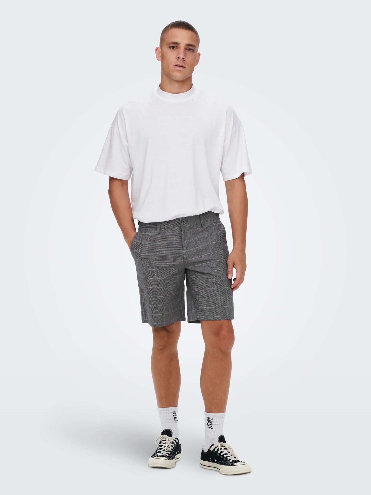 ONLY & SONS Normal passform Shorts -Grey Pinstripe - 22020475