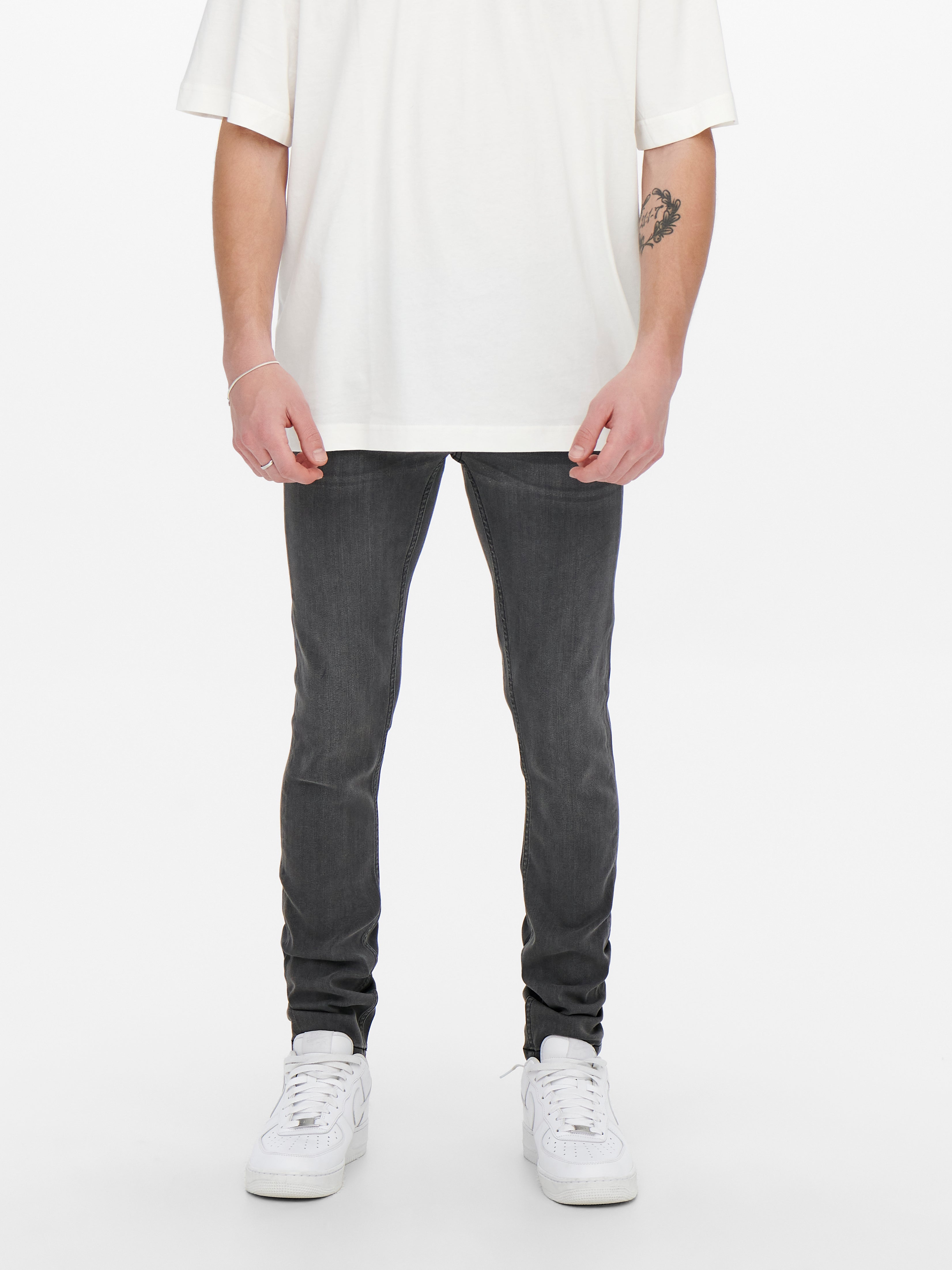 Men's Jeans: Black, Blue \u0026 More | ONLY 