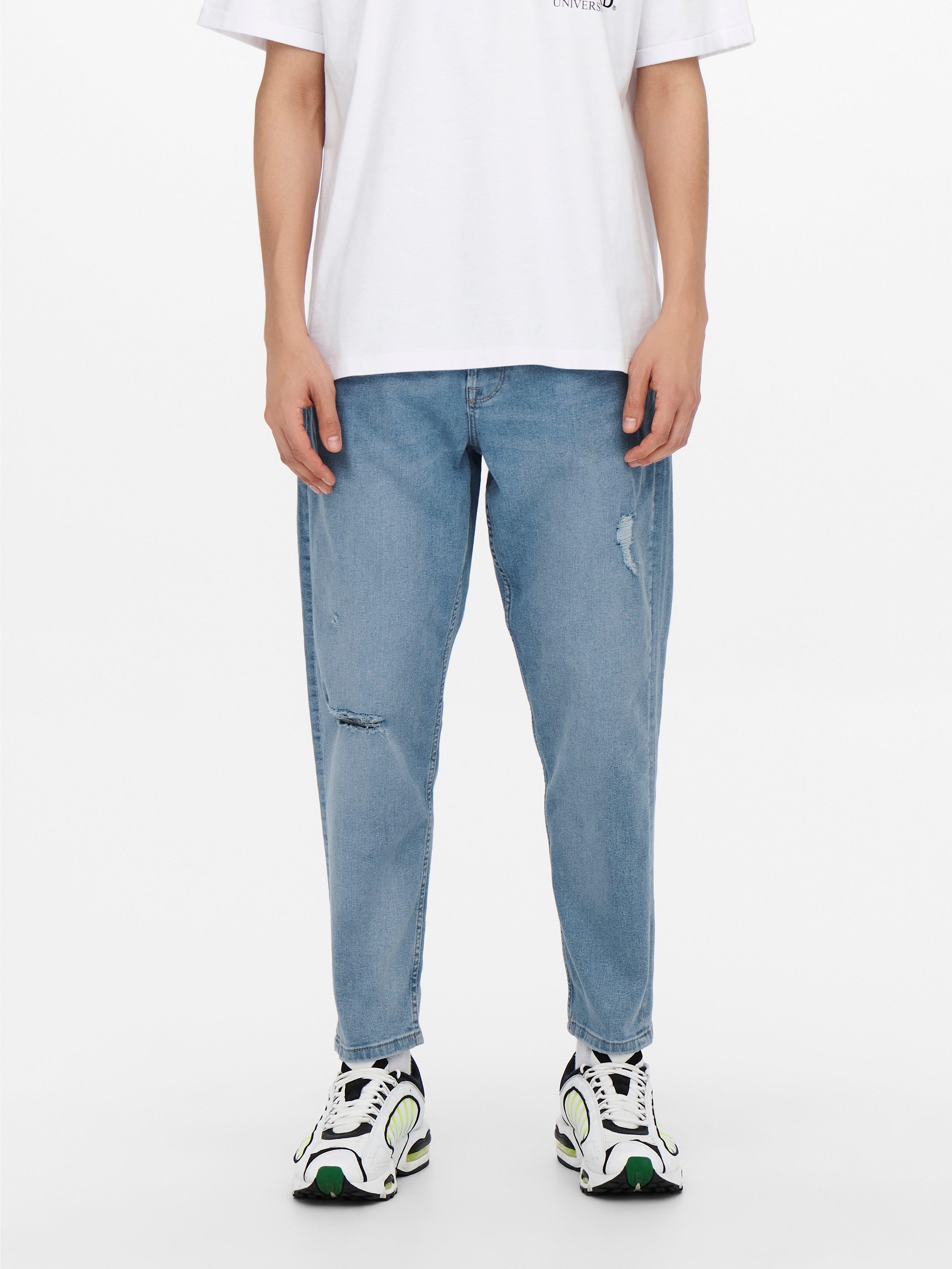 Tapered store carrot jeans