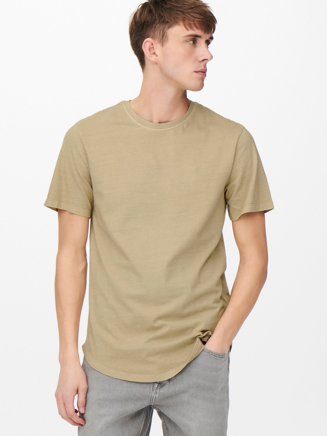 Long Line Fit O-Neck T-Shirt | Light 