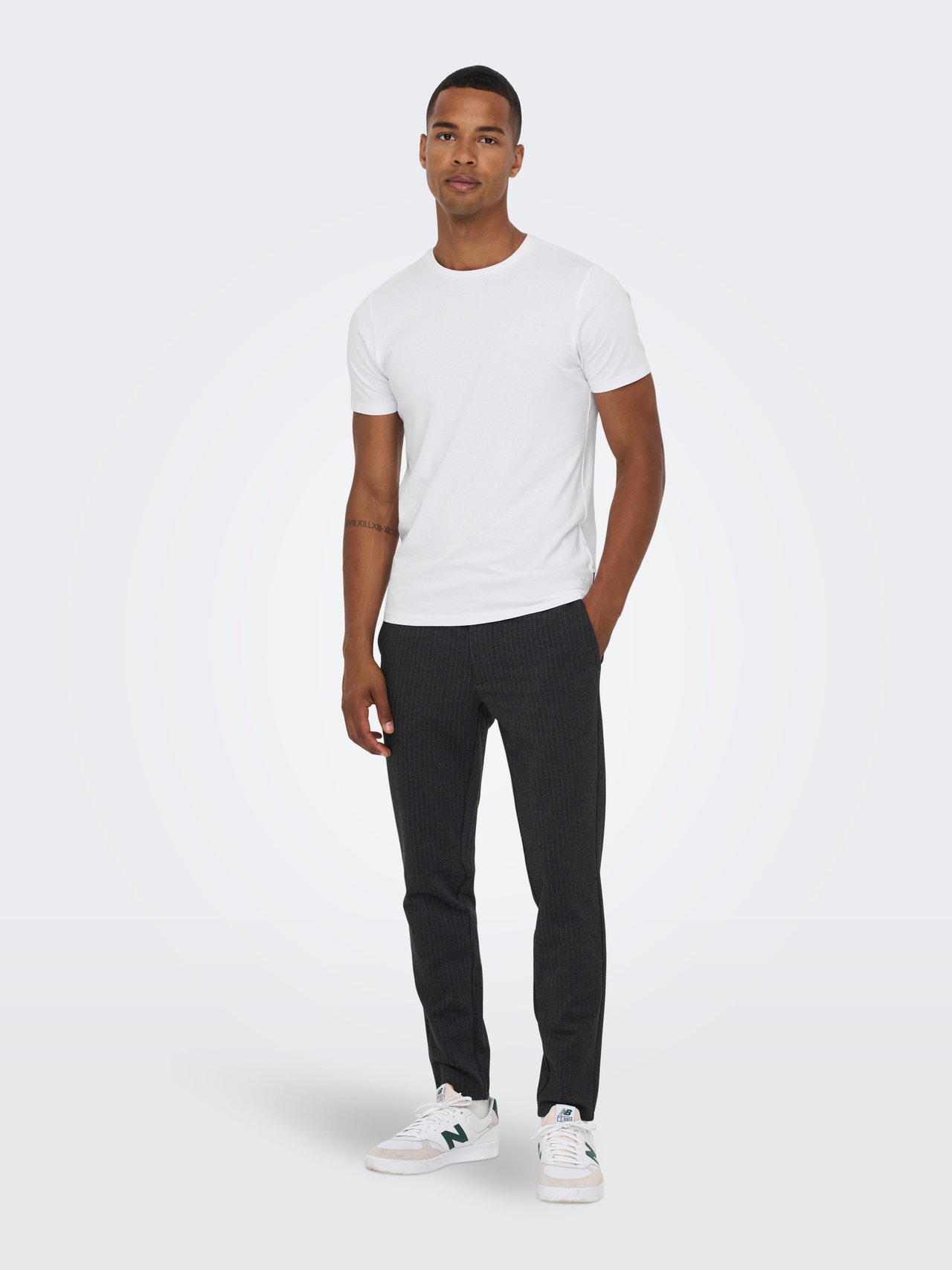 ONLY & SONS Slim Fit O-ringning T-shirt -White - 22021181