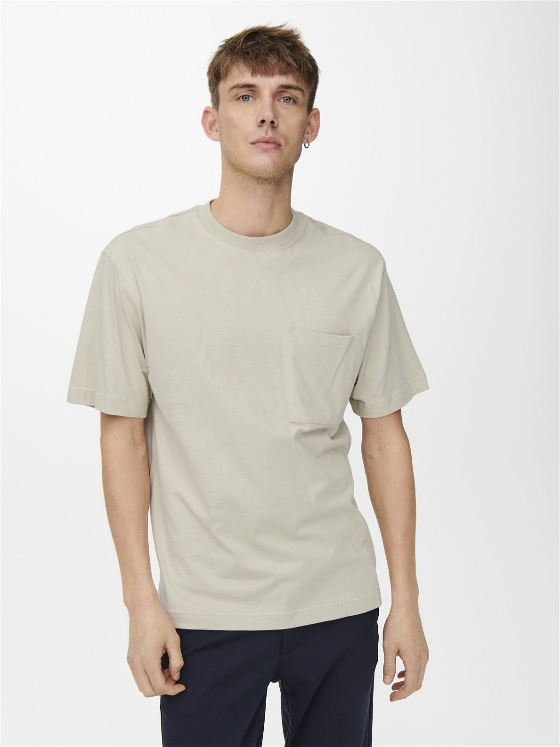 ONLY & SONS Oversized t-shirt with chest pocket -Pelican - 22021324