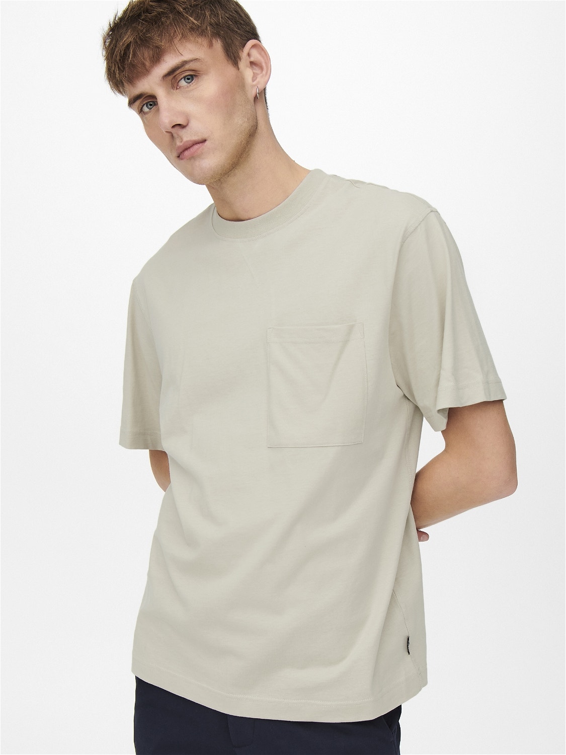 ONLY & SONS Oversized t-shirt with chest pocket -Pelican - 22021324