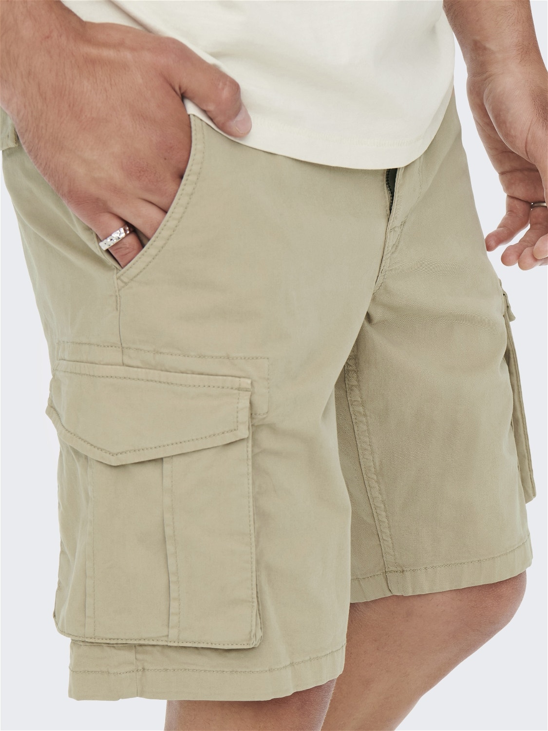 ONLY & SONS Shorts estilo cargo Corte regular -Chinchilla - 22021459