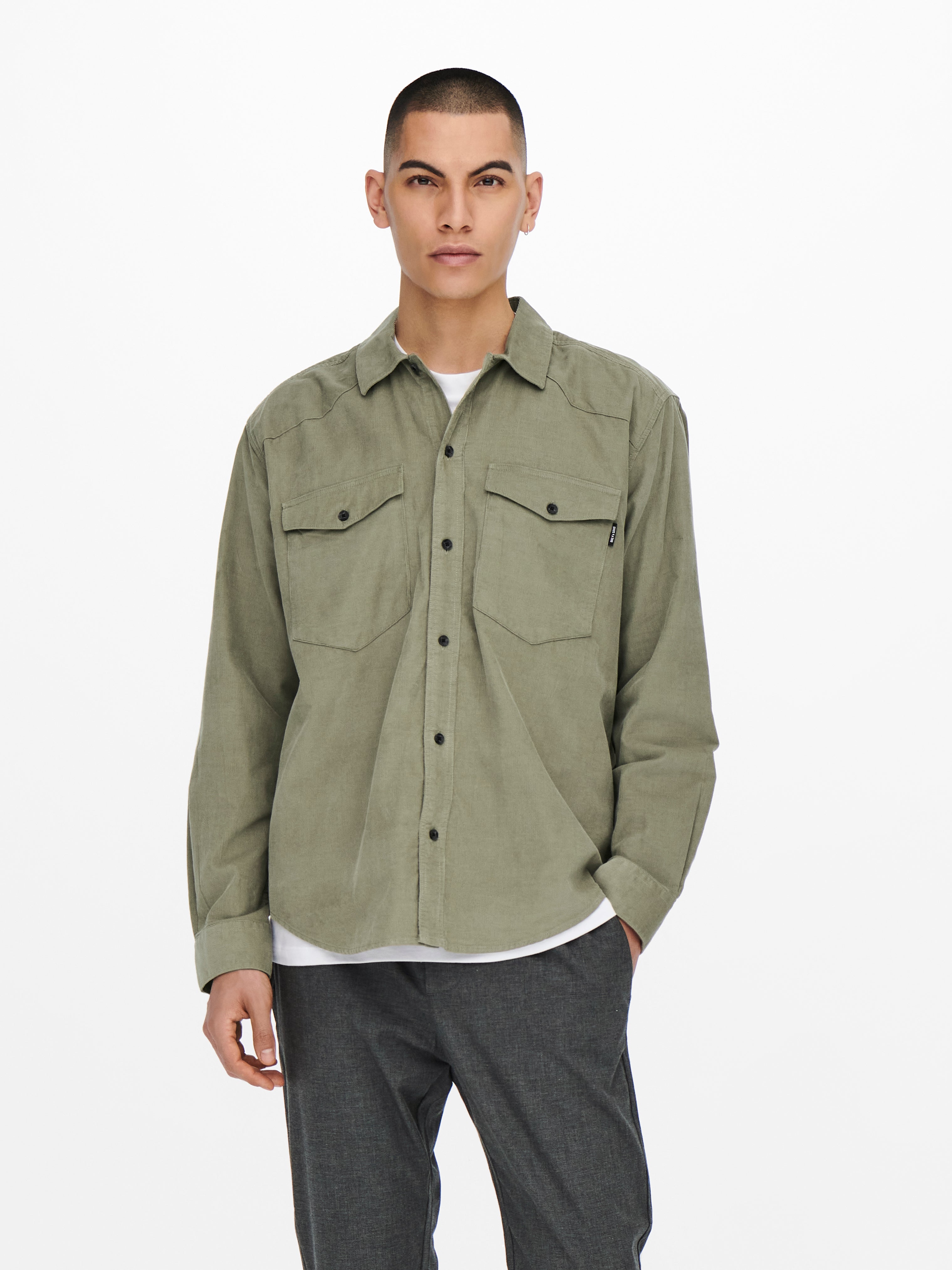 Relaxed Fit Cord- Hemd | Medium Brown 
