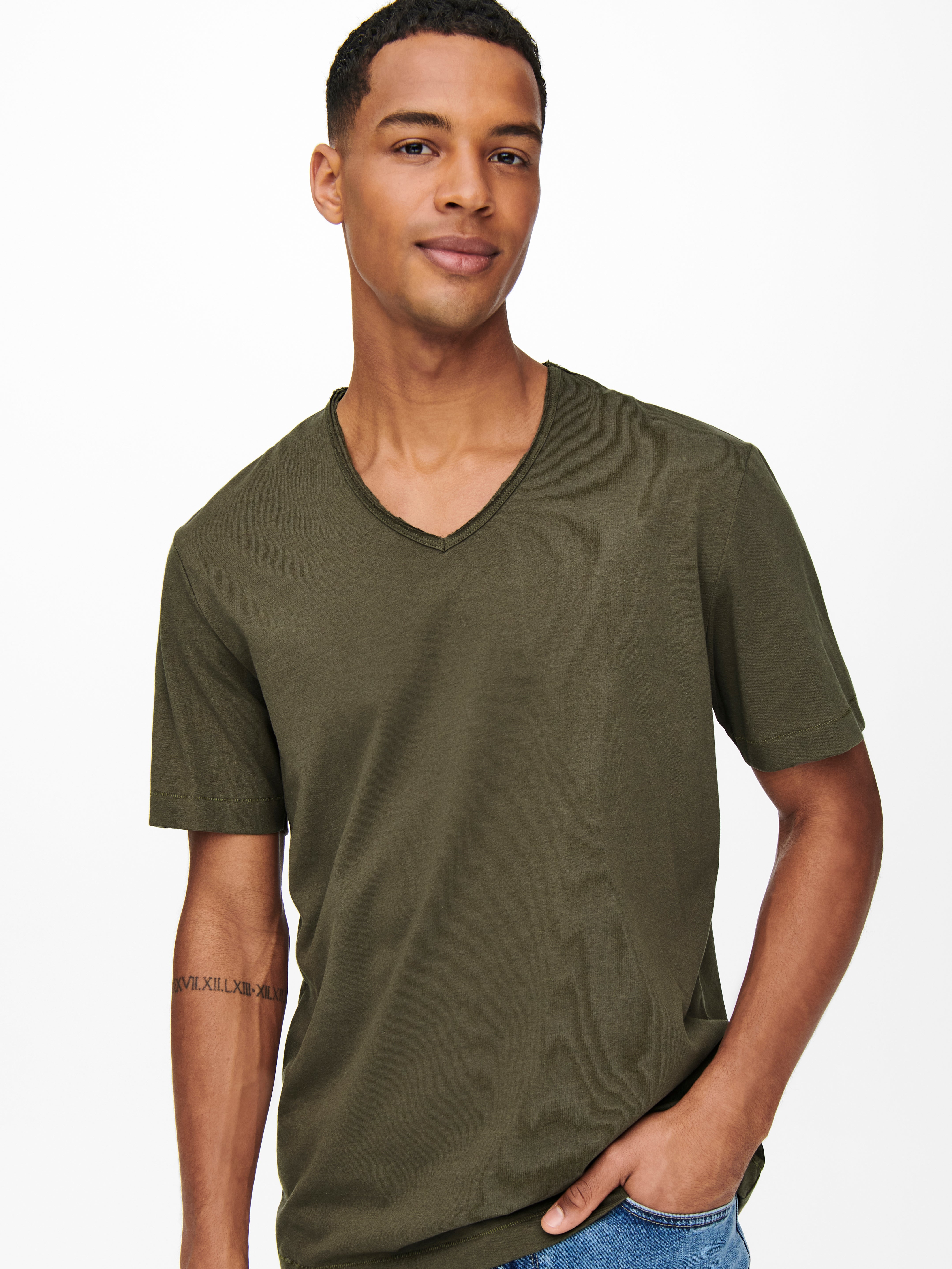 Regular Fit O-Neck T-Shirt | Dark Brown 