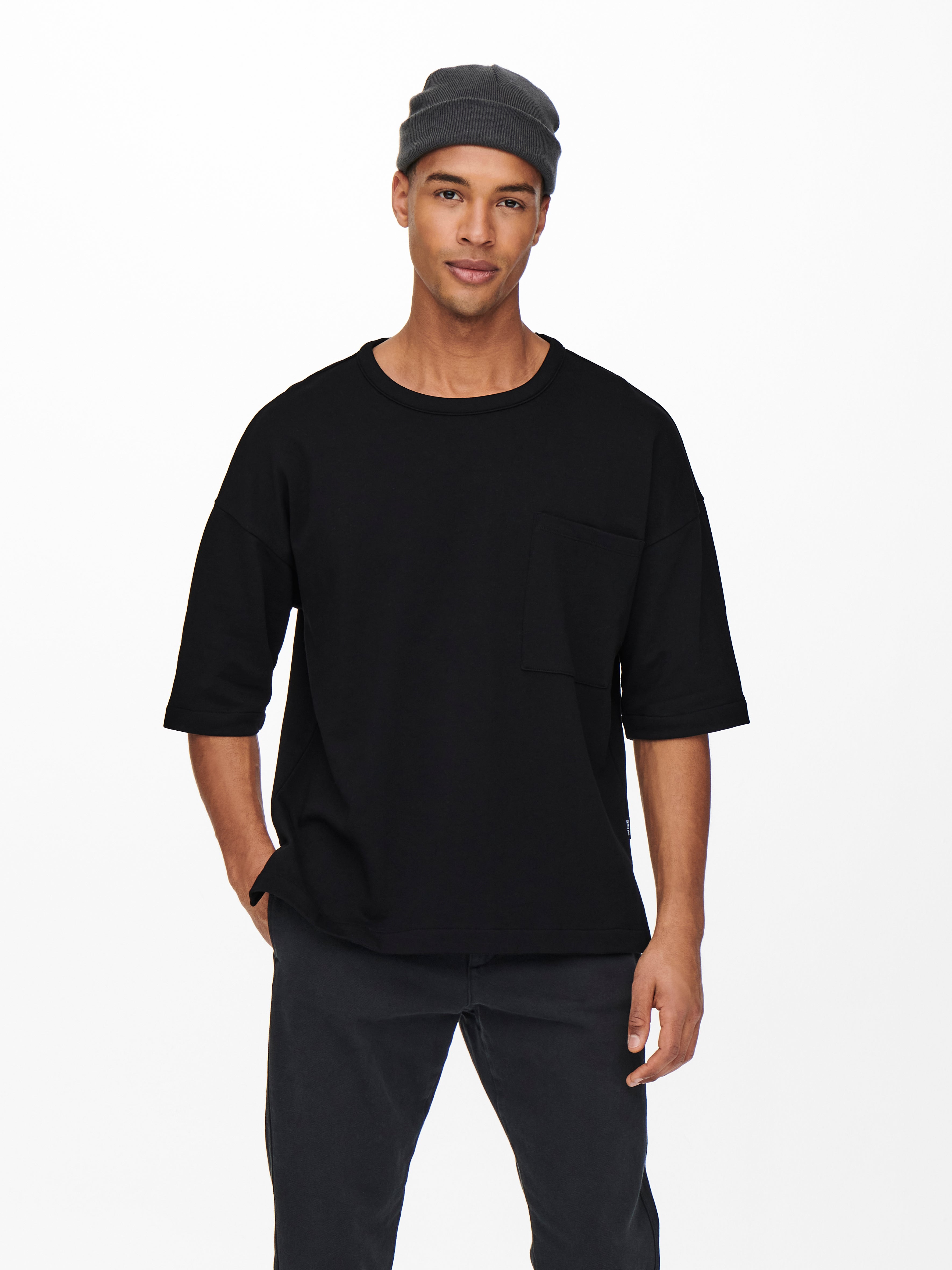 2/4 sleeved T-shirt | Black | ONLY \u0026 SONS®