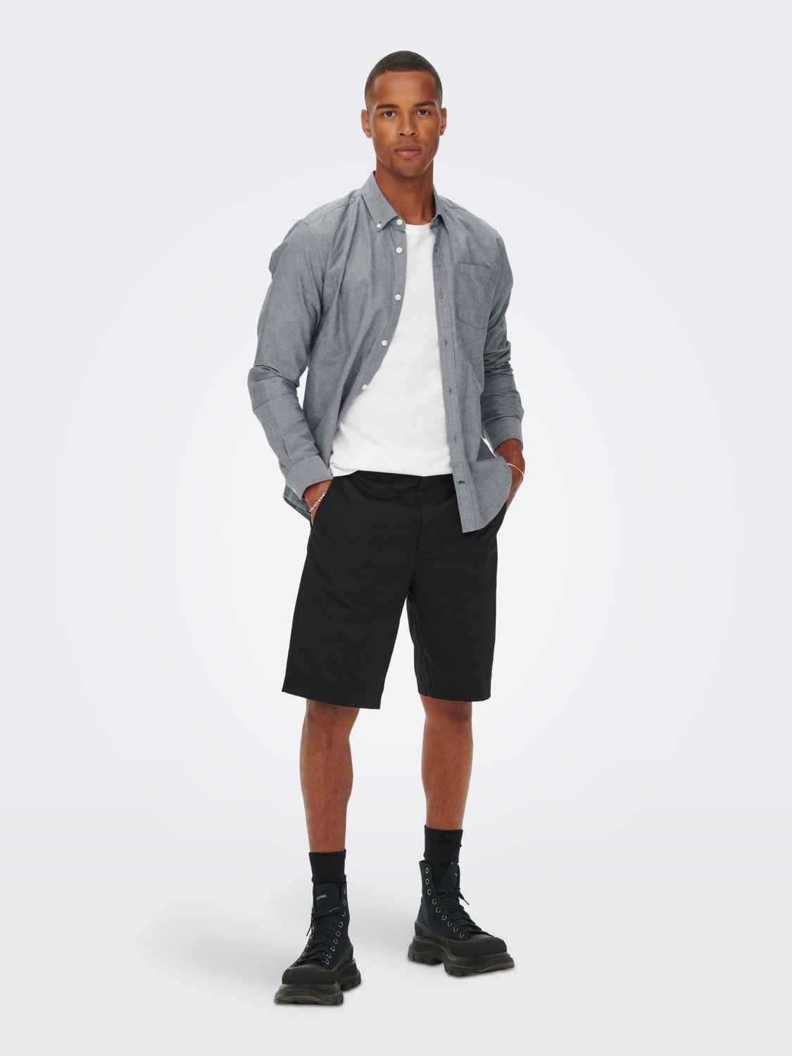 ONLY & SONS Normal geschnitten Mittlere Taille Shorts -Black - 22022326