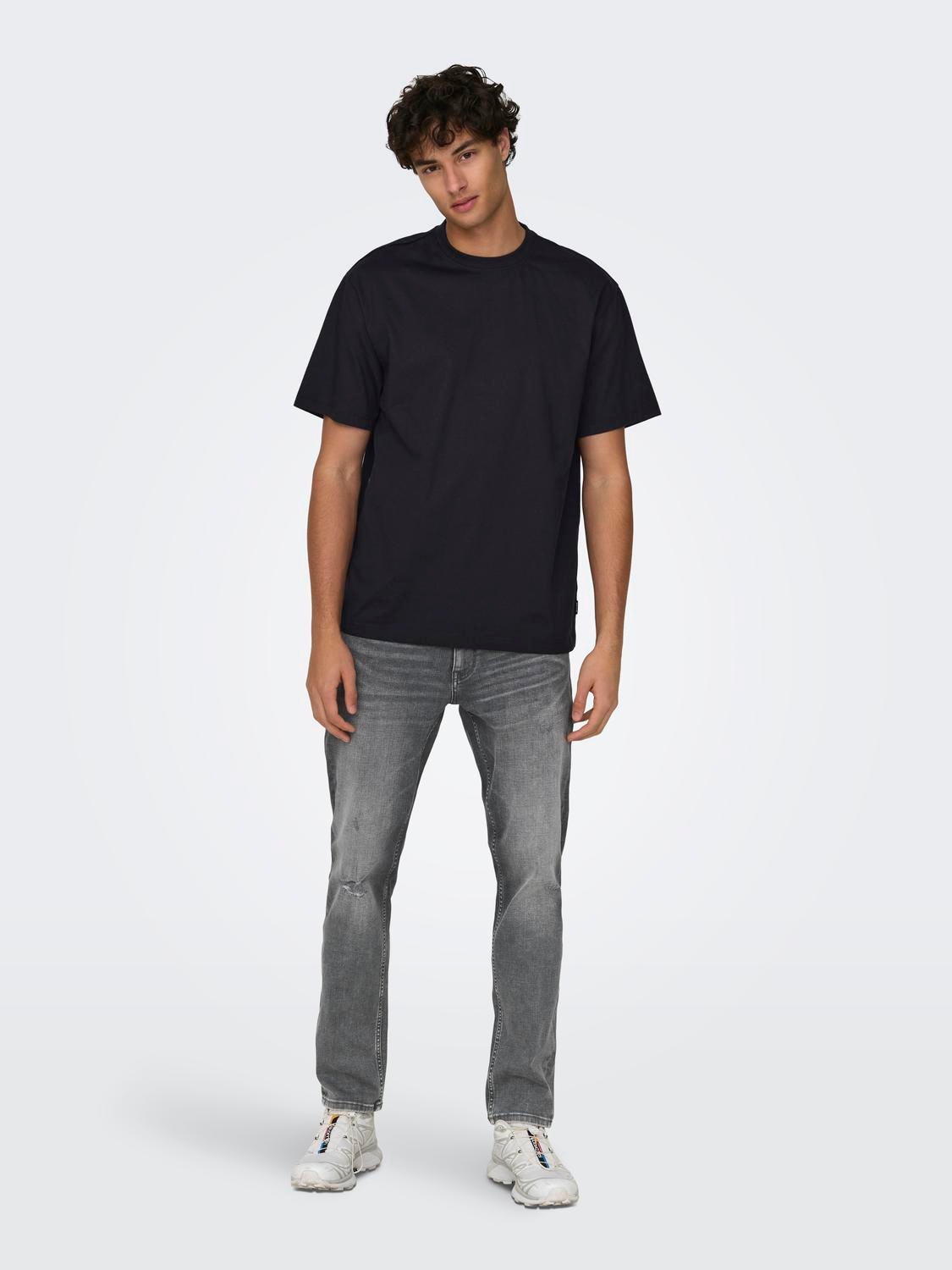 ONLY & SONS Relaxed Fit Round Neck T-Shirt -Black - 22022532