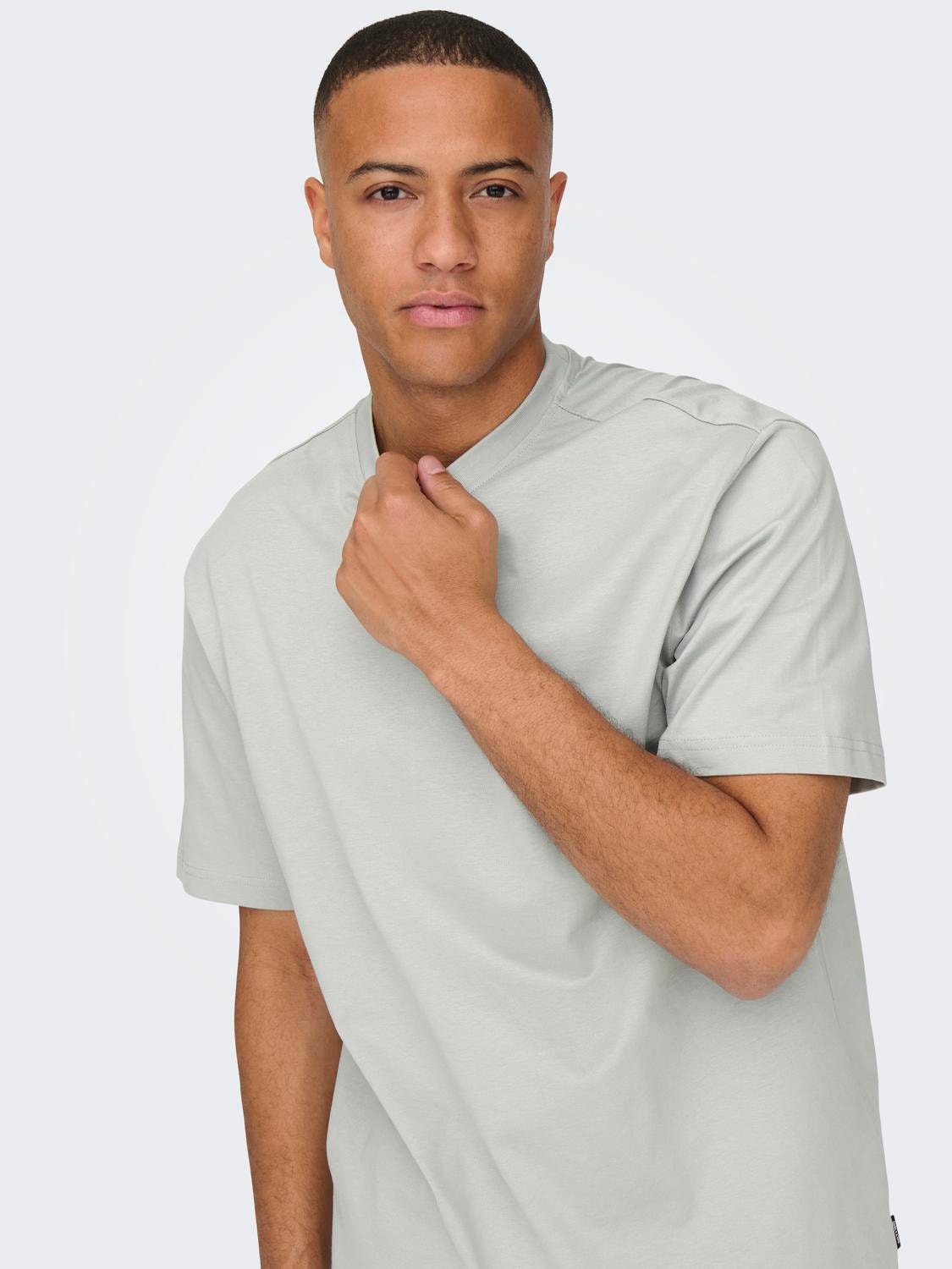 ONLY & SONS Camisetas Corte relaxed Cuello redondo -Mirage Gray - 22022532
