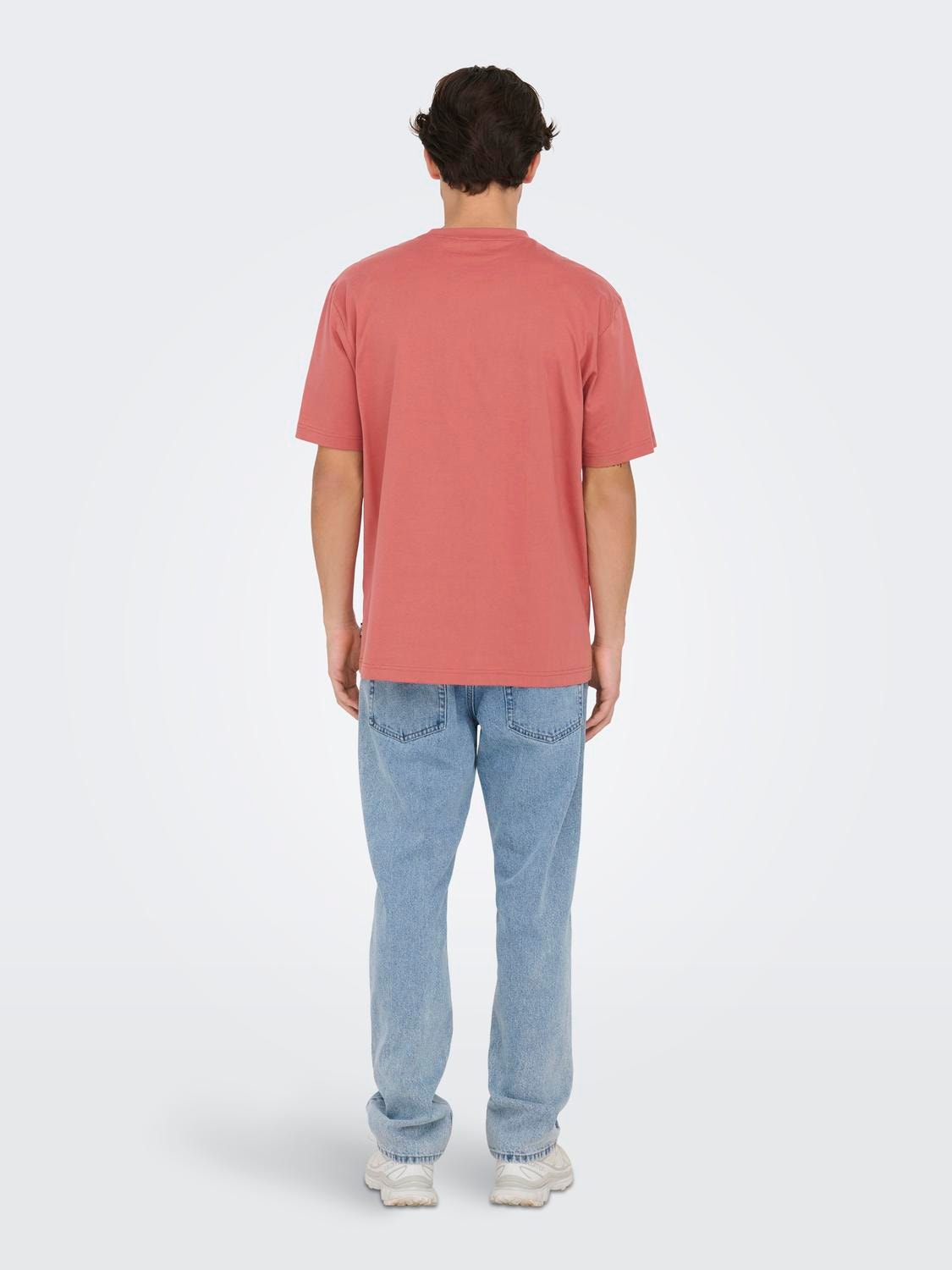 ONLY & SONS Locker geschnitten Rundhals T-Shirt -Dusty Cedar - 22022532