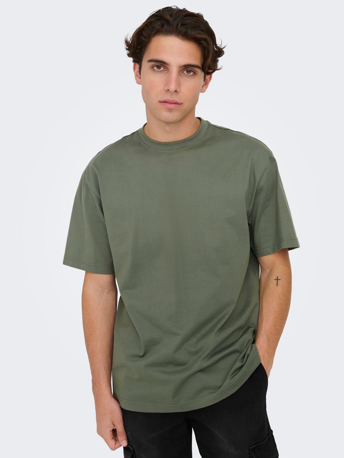 ONLY & SONS Relaxed Fit Round Neck T-Shirt -Castor Gray - 22022532