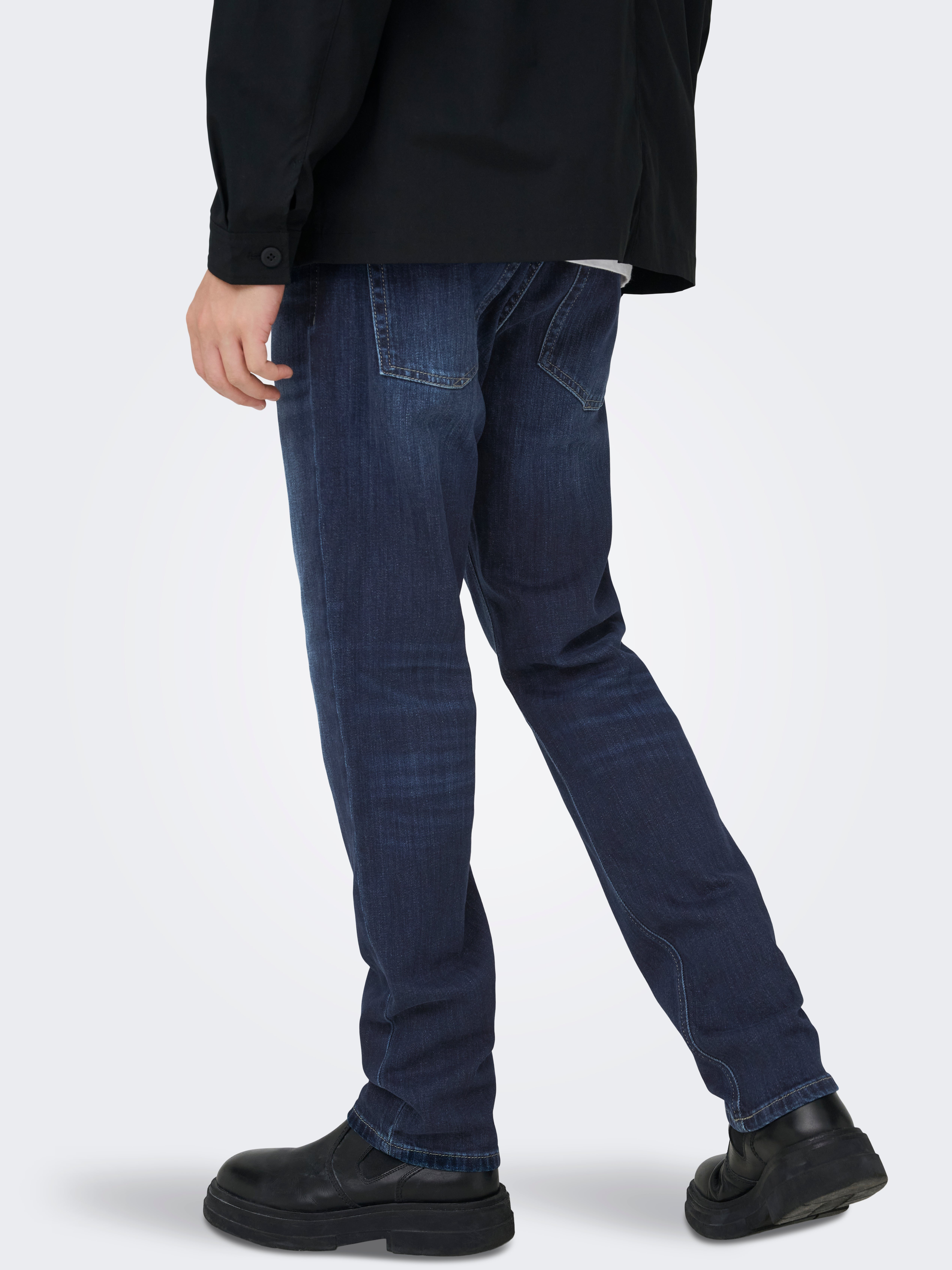 ONSWEFT Mittlere Taille Normal geschnitten Jeans | Mittelblau 