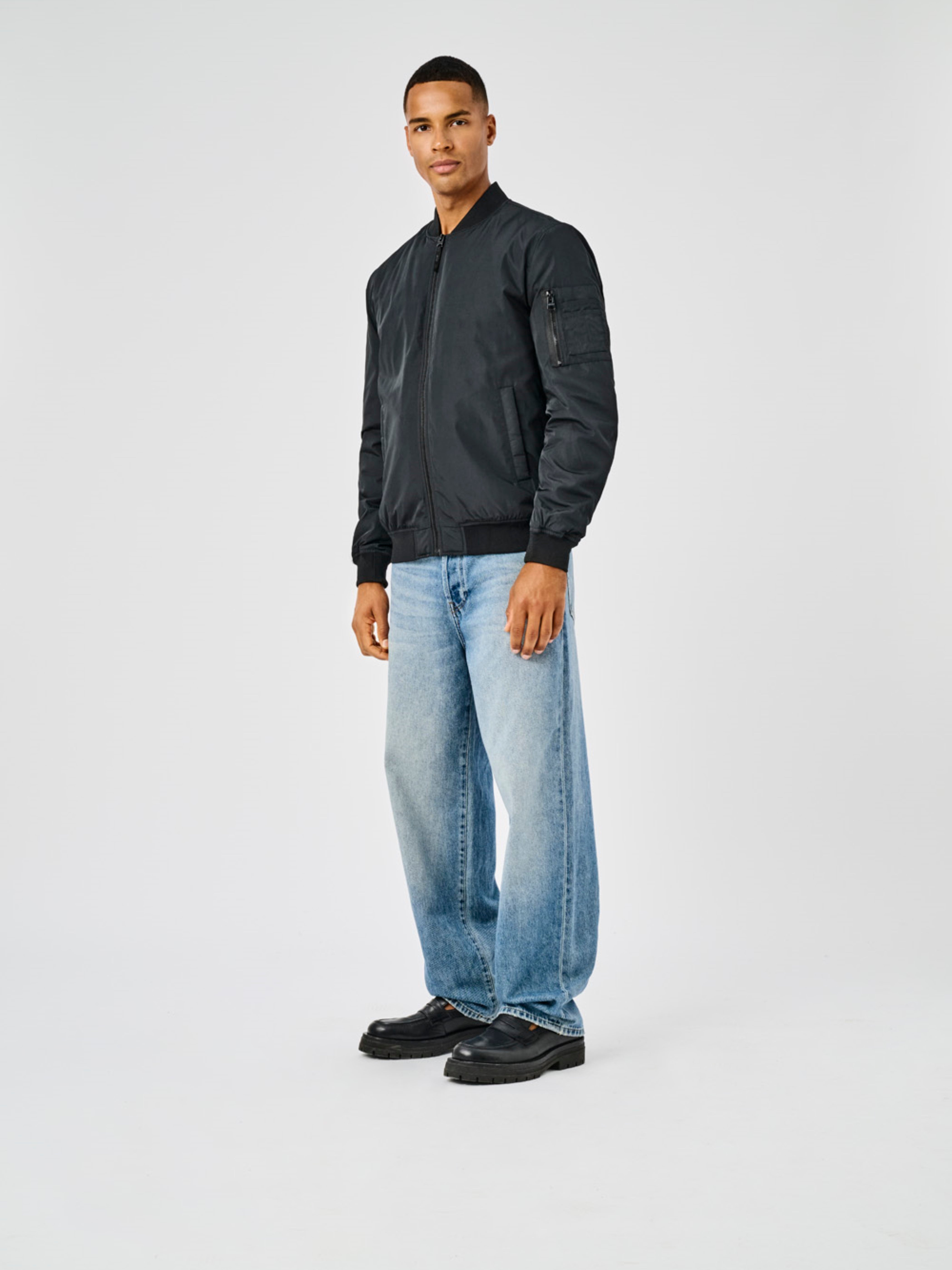 Shinzo Bomber Jacket かつきくん着用 Shinzo Bomber Jacket かつきくん着用 - メルカリ