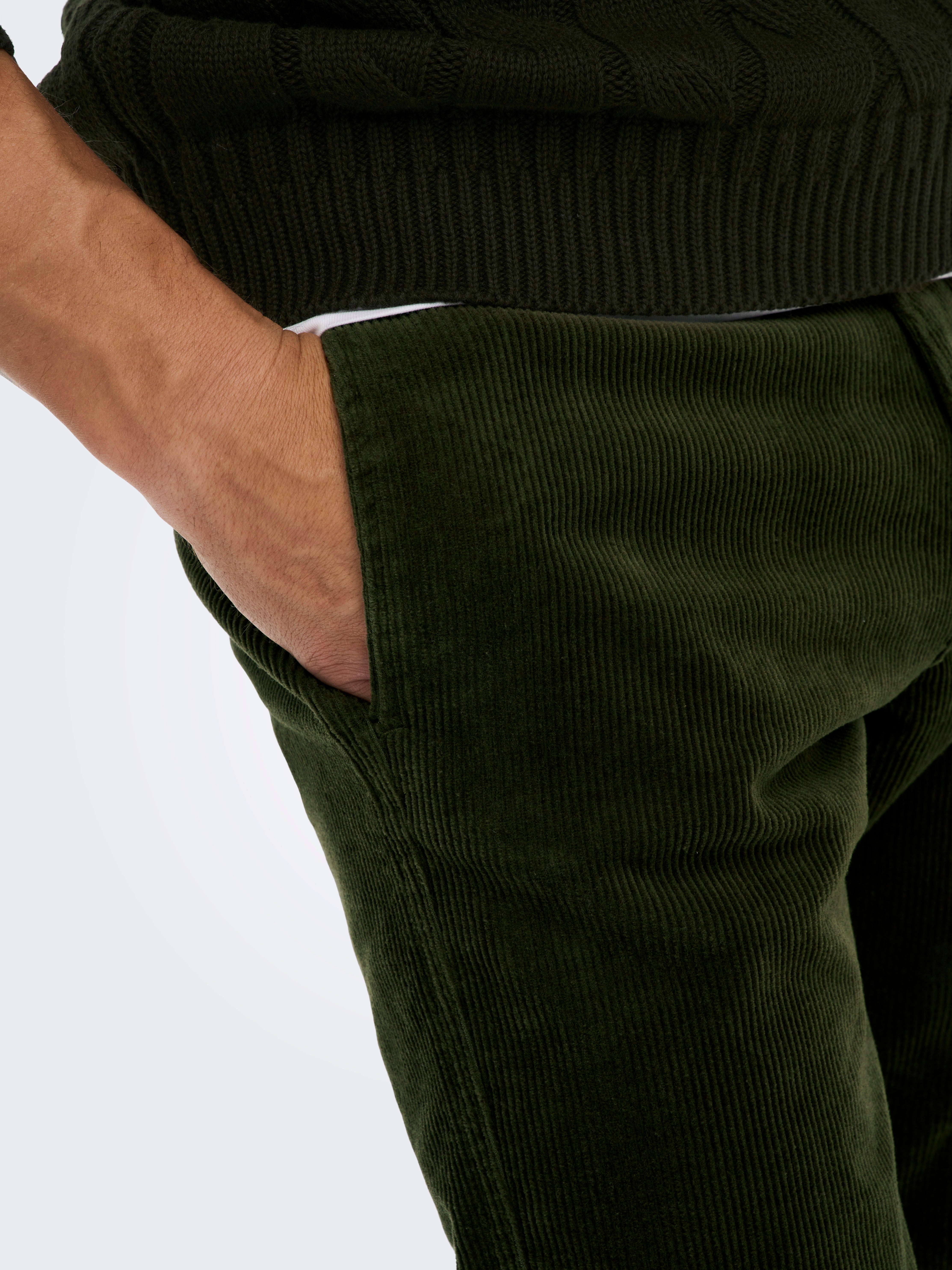 Carrot-fit trousers - Col. Green | Seventy®