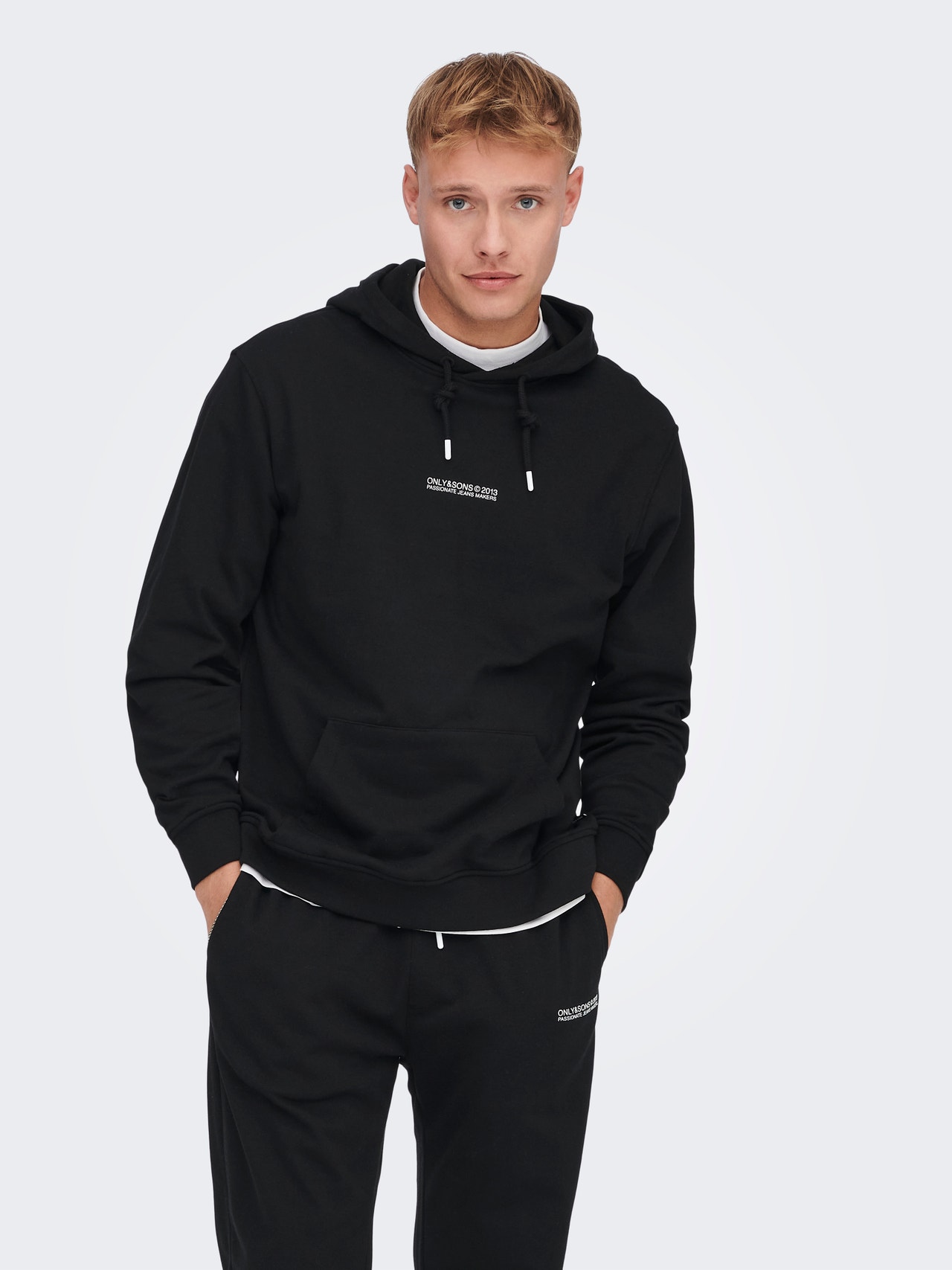 ONLY & SONS Regular fit hoodie -Black - 22023842
