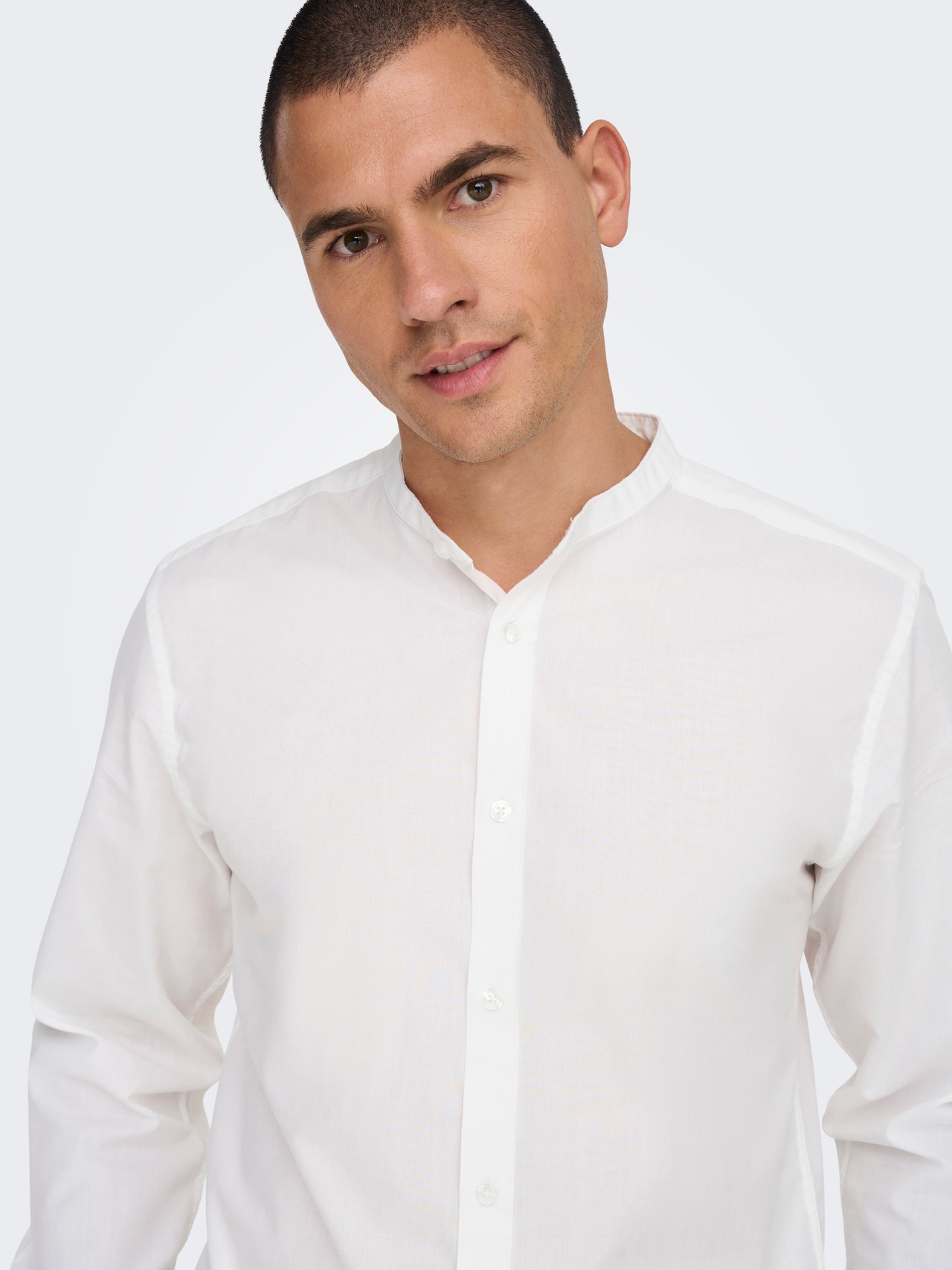 gemakkelijk overdrijven Recensie Slim Fit Mandarin Kragen Hemd | Weiß | ONLY & SONS®