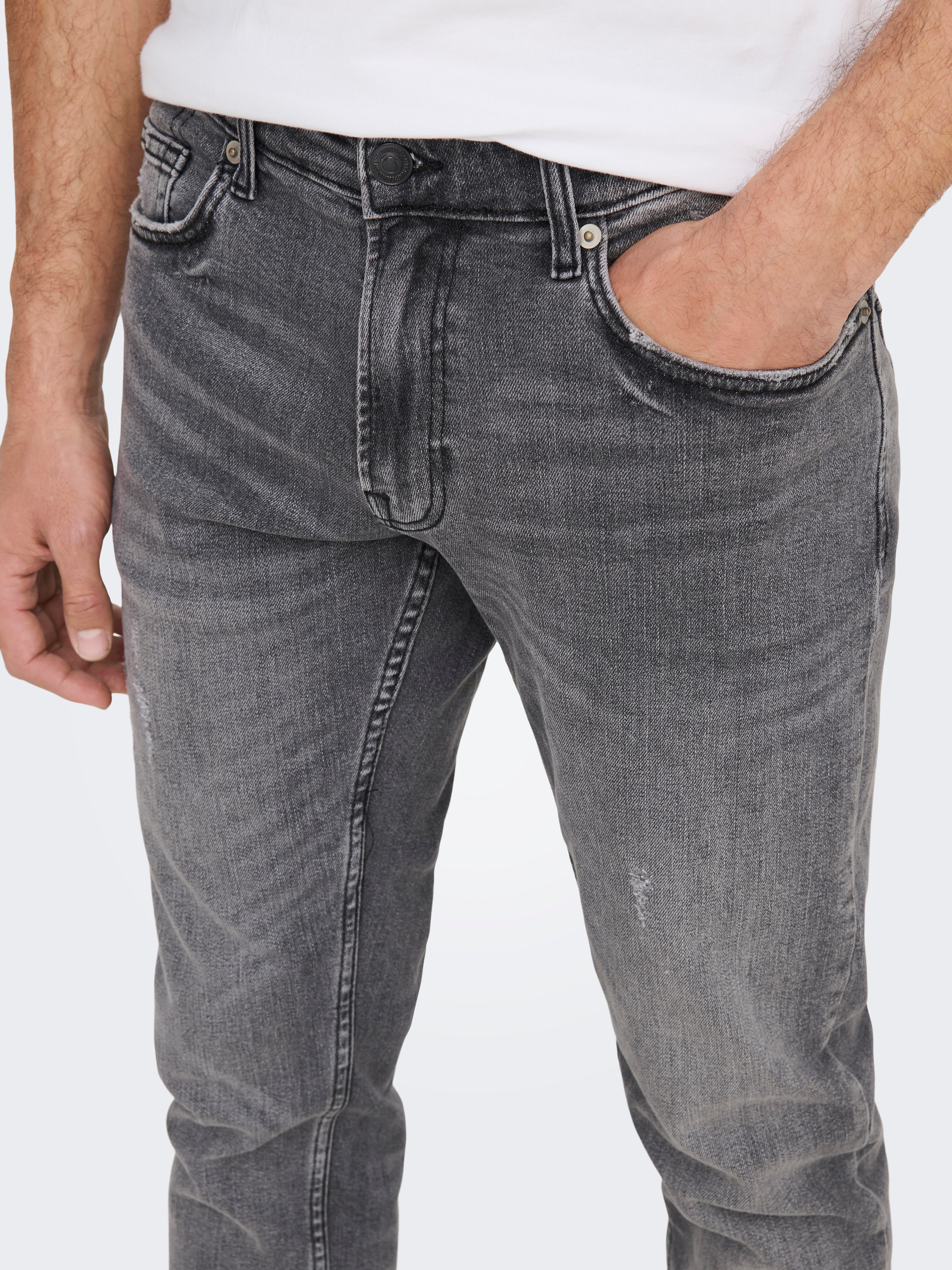 Regular Fit Mid waist Jeans with 30% discount! | ONLY & SONS®