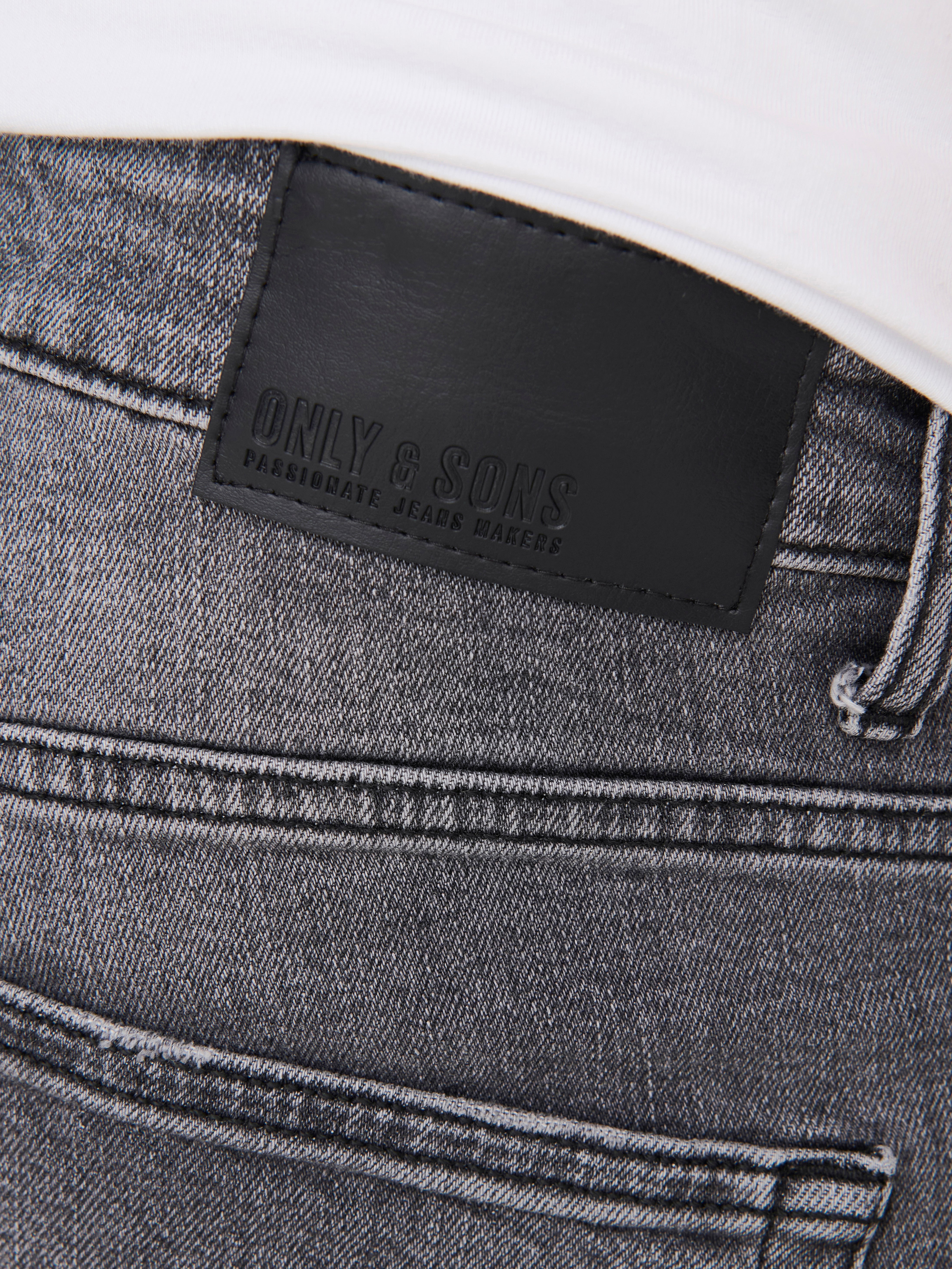 Regular Fit Mid waist Jeans with 30% discount! | ONLY & SONS®