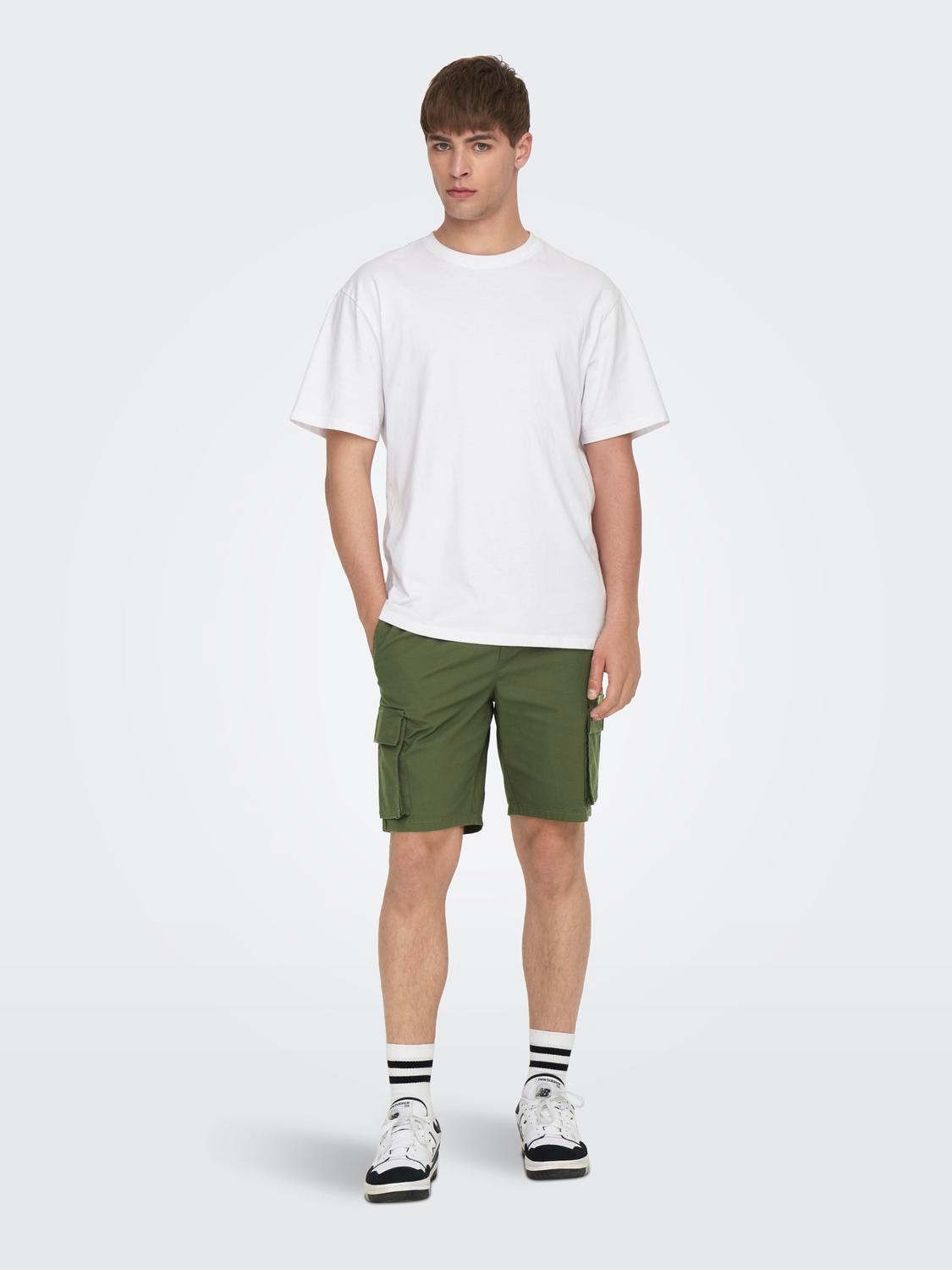 ONLY & SONS Normal geschnitten Cargoshorts -Olive Night - 22024316