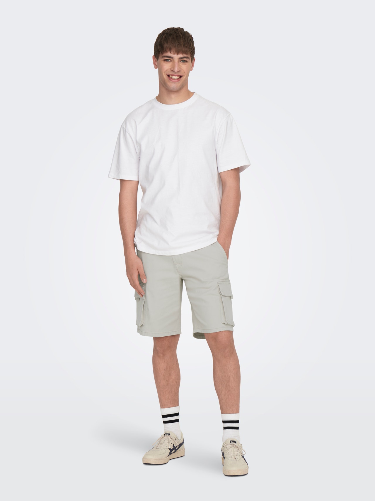 ONLY & SONS Regular Fit Cargo Shorts -Silver Lining - 22024564