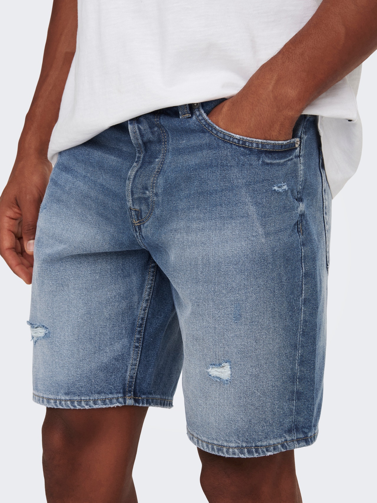 ONLY & SONS Locker geschnitten Mittlere Taille Shorts -Medium Blue Denim - 22024850