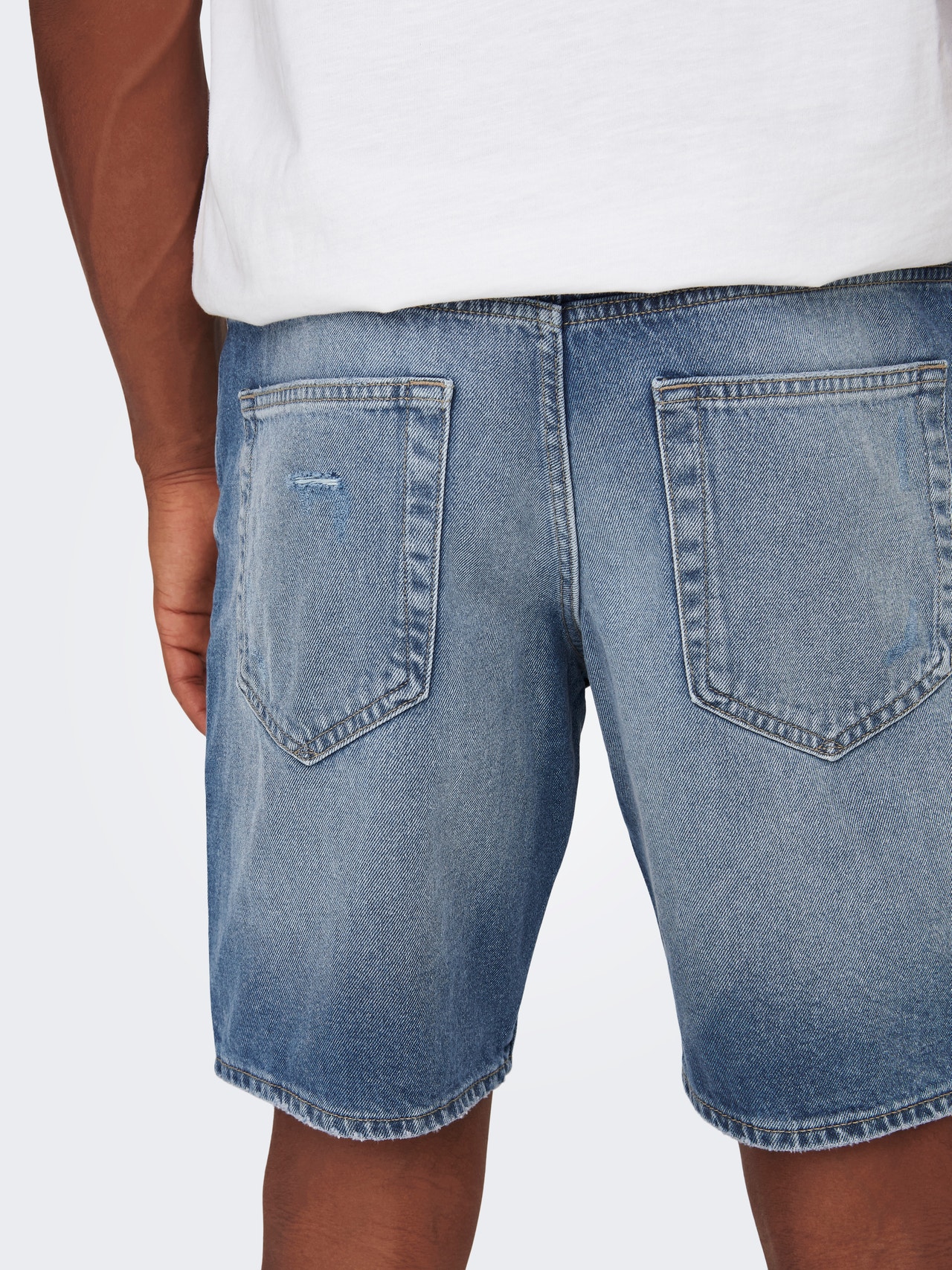 ONLY & SONS Loose Fit Regular rise Shorts -Medium Blue Denim - 22024850