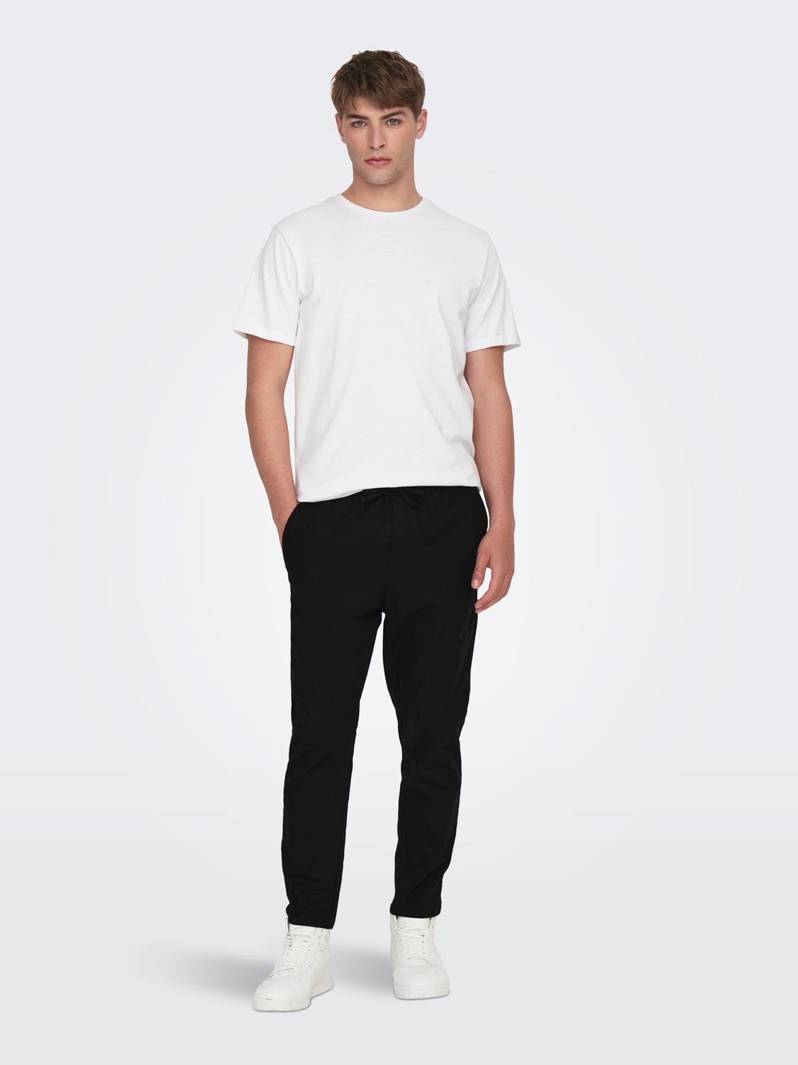 ONLY & SONS Tapered Fit Mid rise Trousers -Black - 22024966