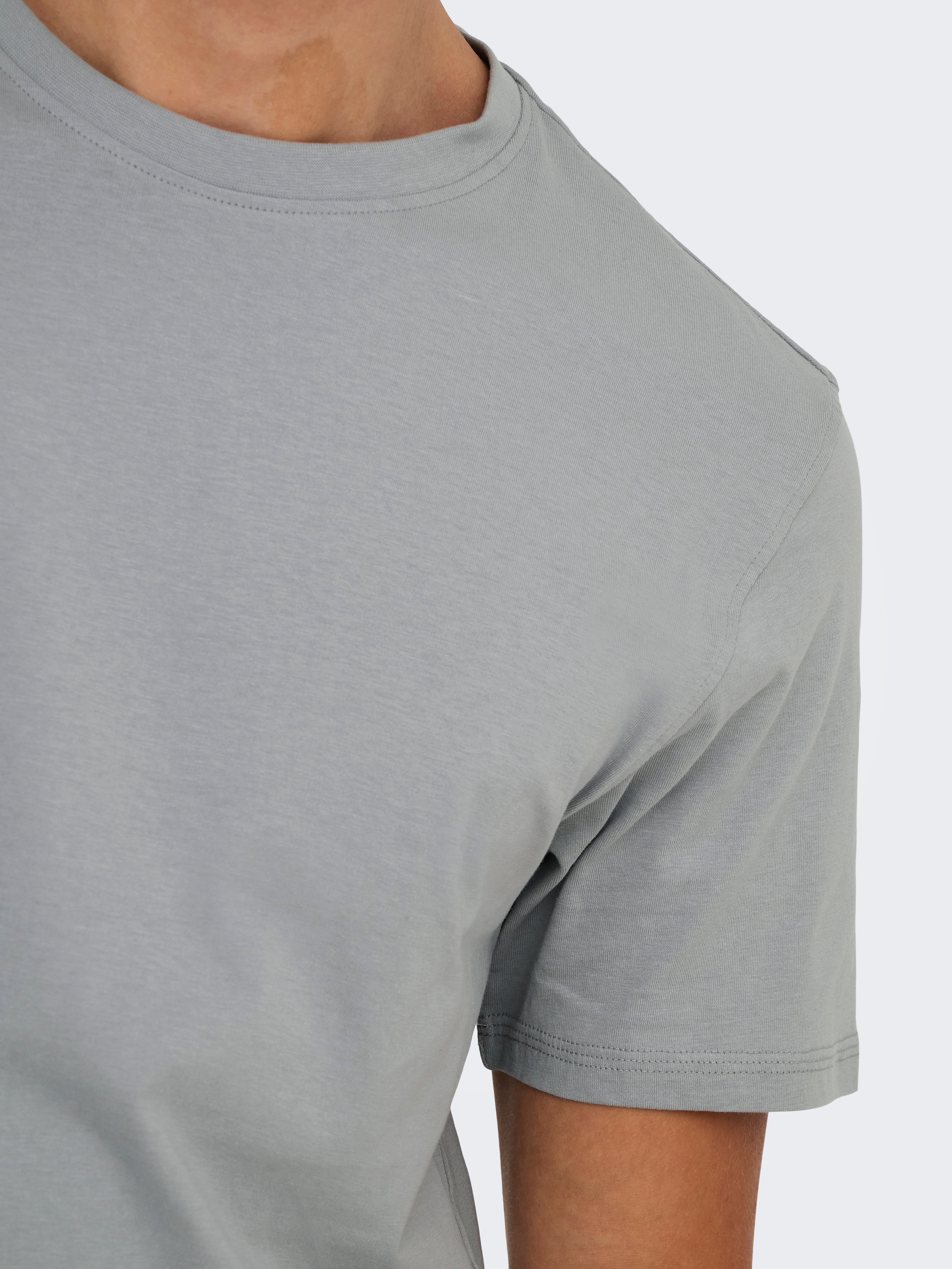 ONSMAX T-shirt | Medium Grey | ONLY & SONS®