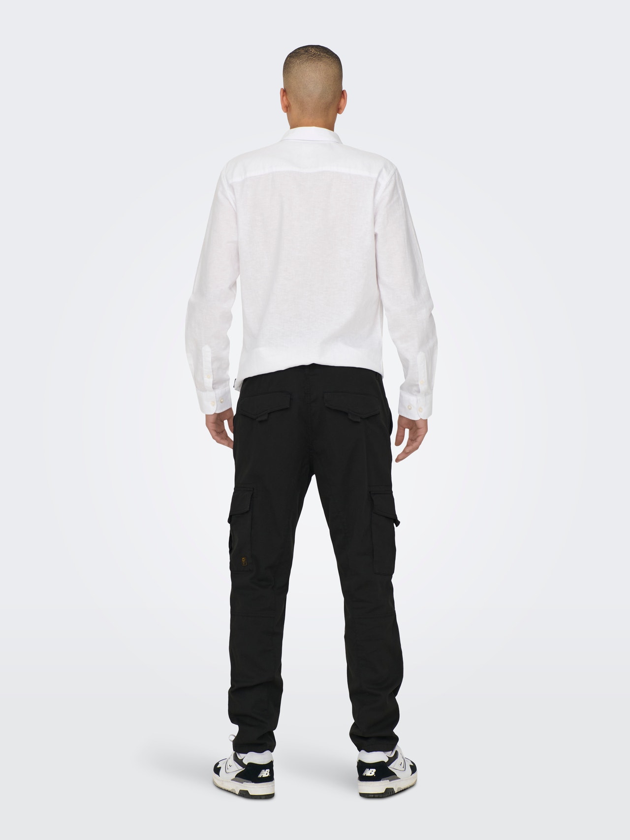 ONLY & SONS Tapered Fit Trousers -Black - 22025431