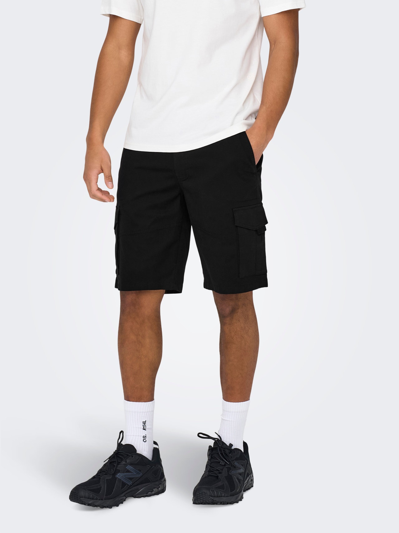 ONLY & SONS Regular Fit Cargo Shorts -Black - 22025602